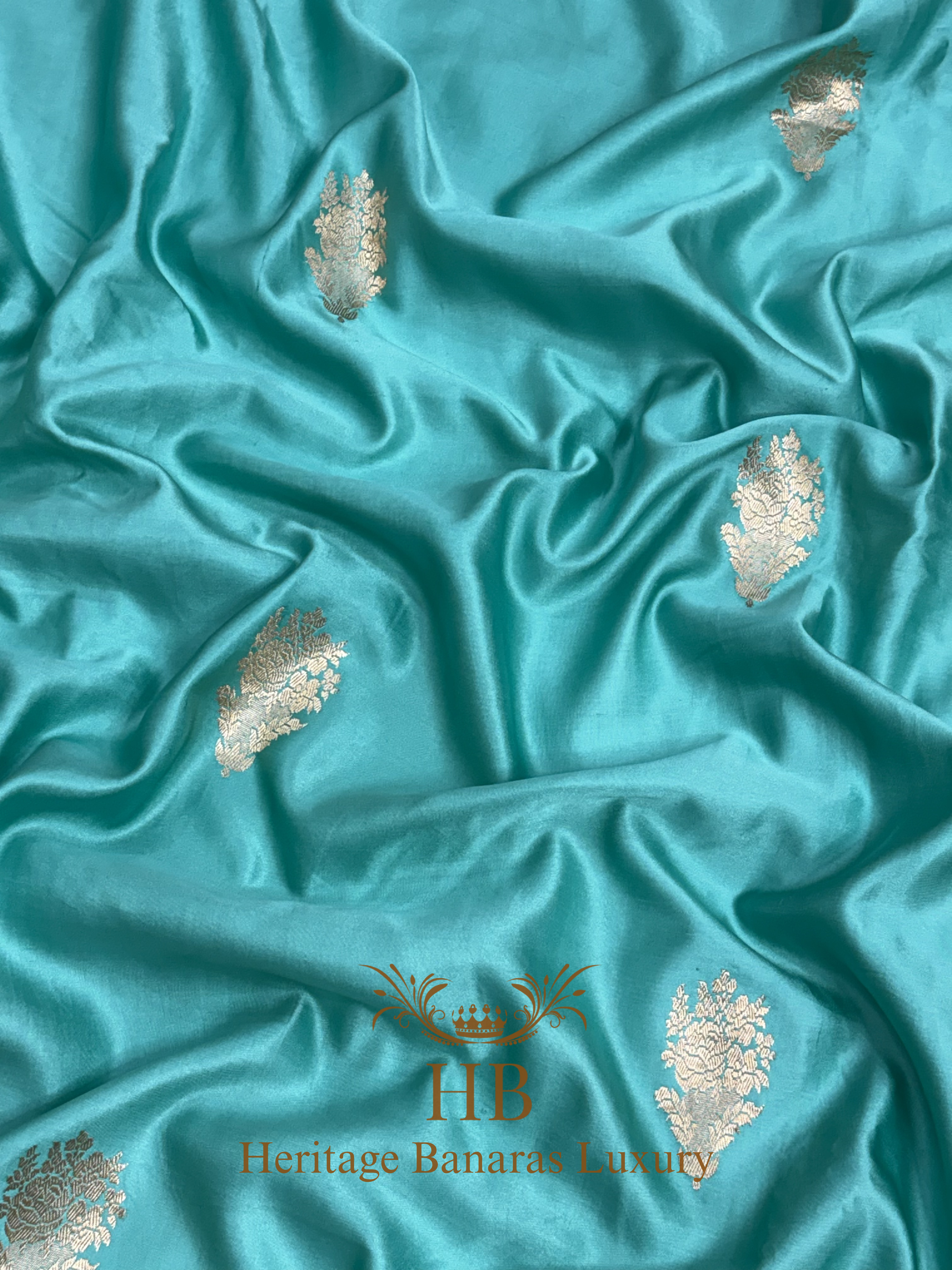 Sea Green Handwoven Banarasi Pure Mashru Silk Saree