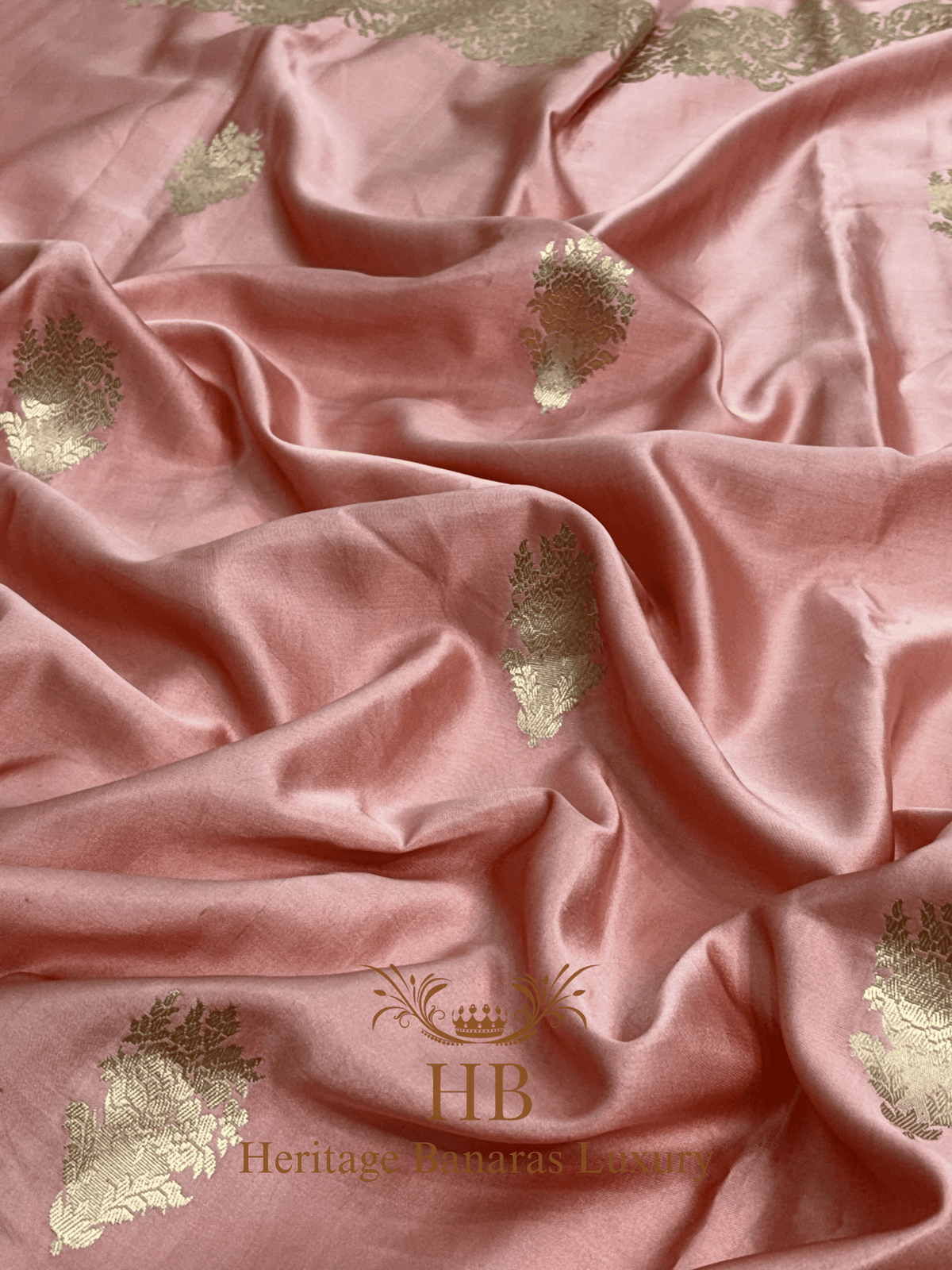 Soft Pink Handwoven Banarasi Pure Mashru Silk Saree