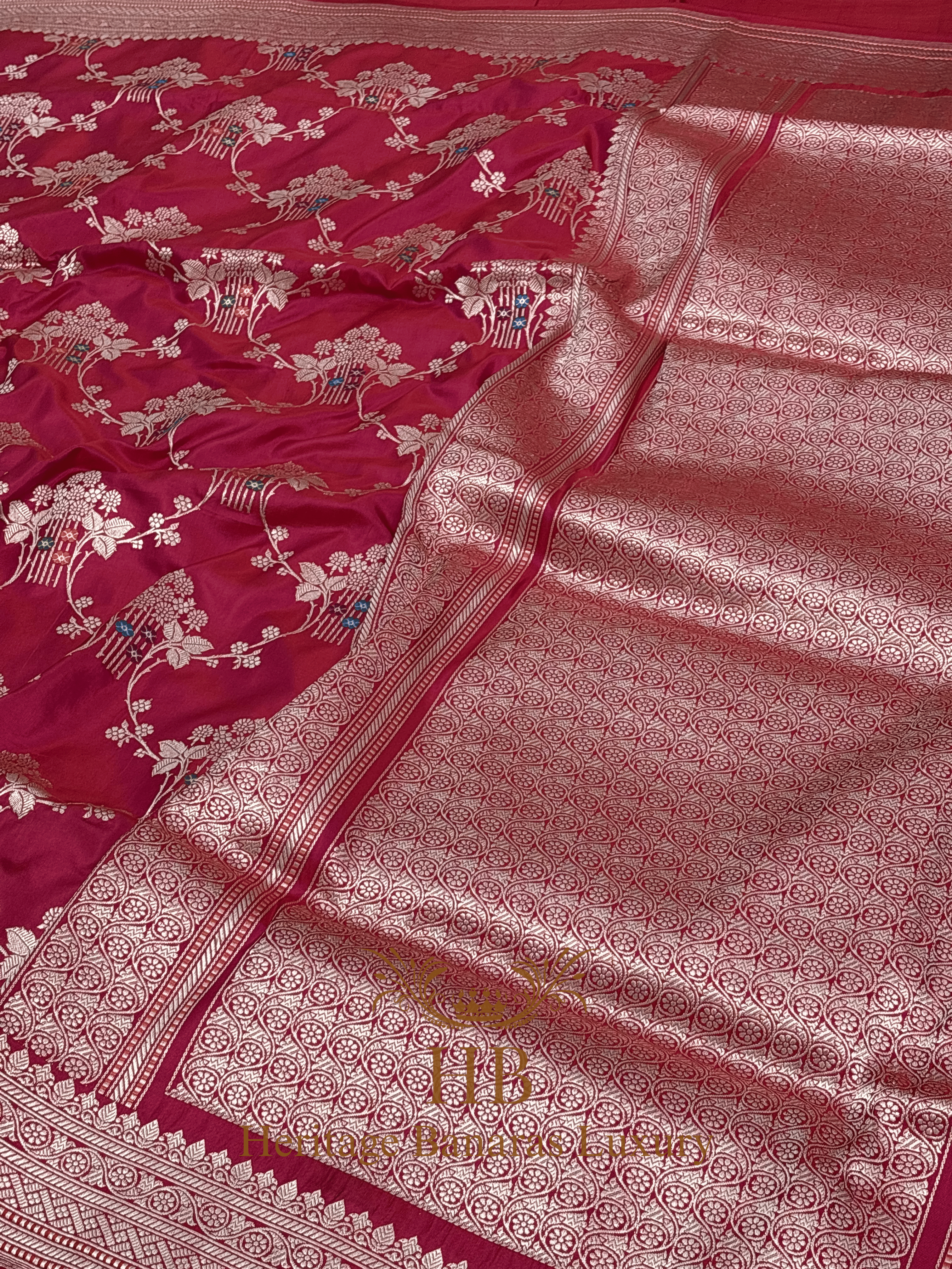 Pure Red Banarasi Katan Silk Handwoven Saree k