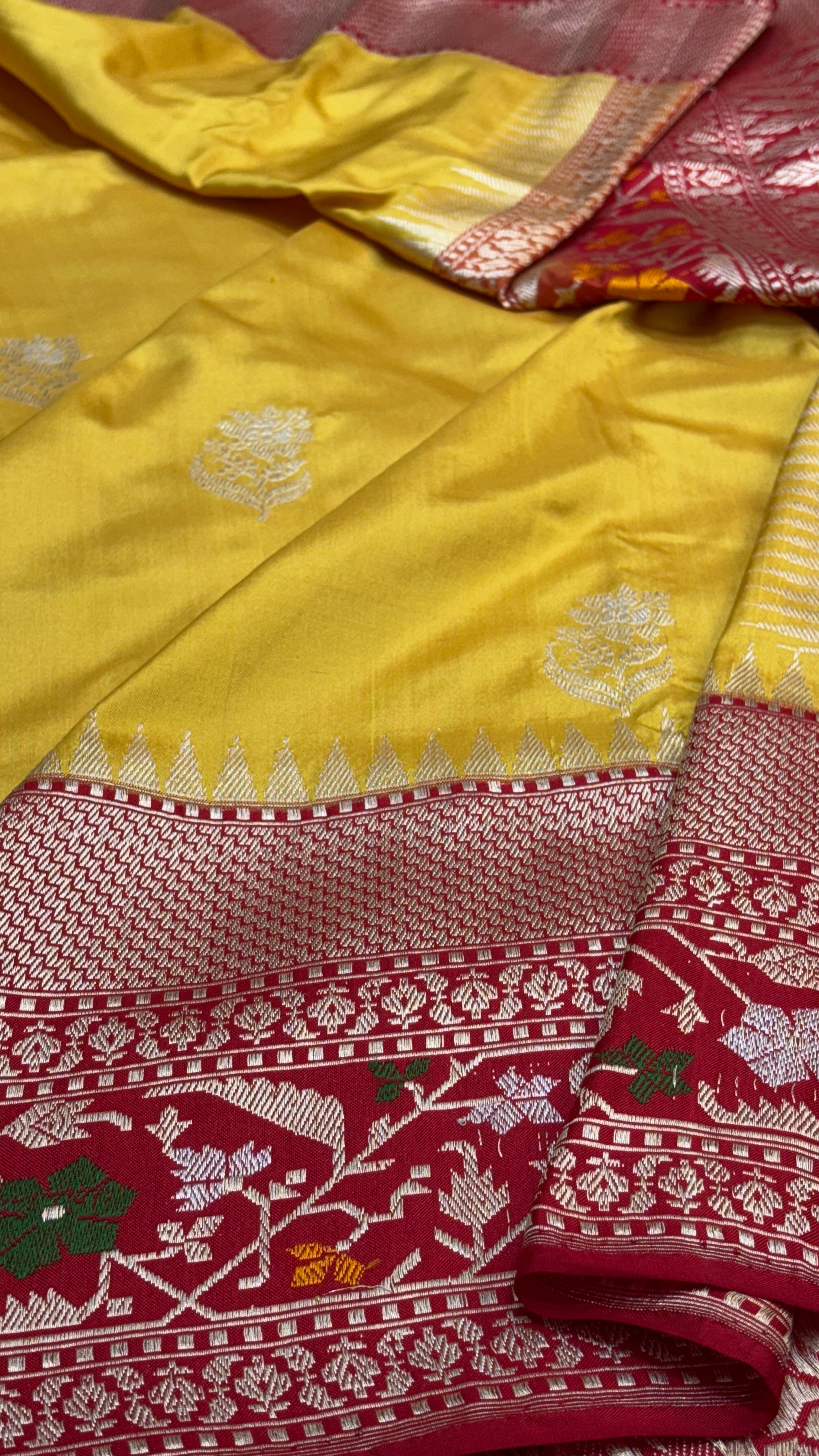 Yellow Pure Banarasi Ektara Silk Handwoven Saree