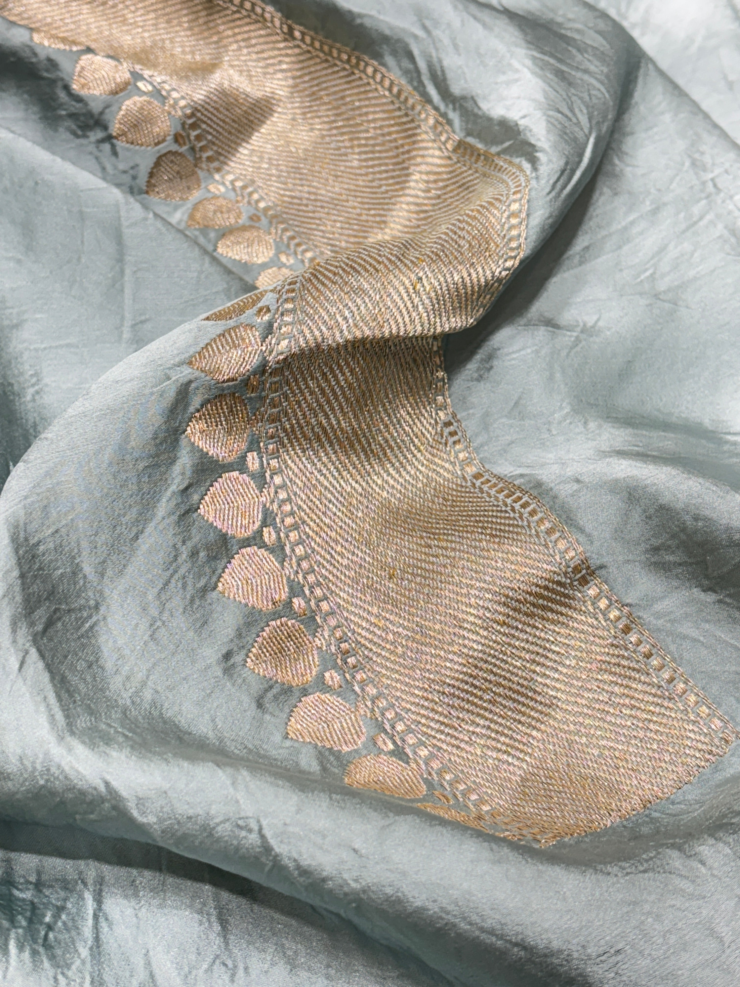 Elegant pastel mint green Banarasi Satin-Mashru Silk Handwoven Saree