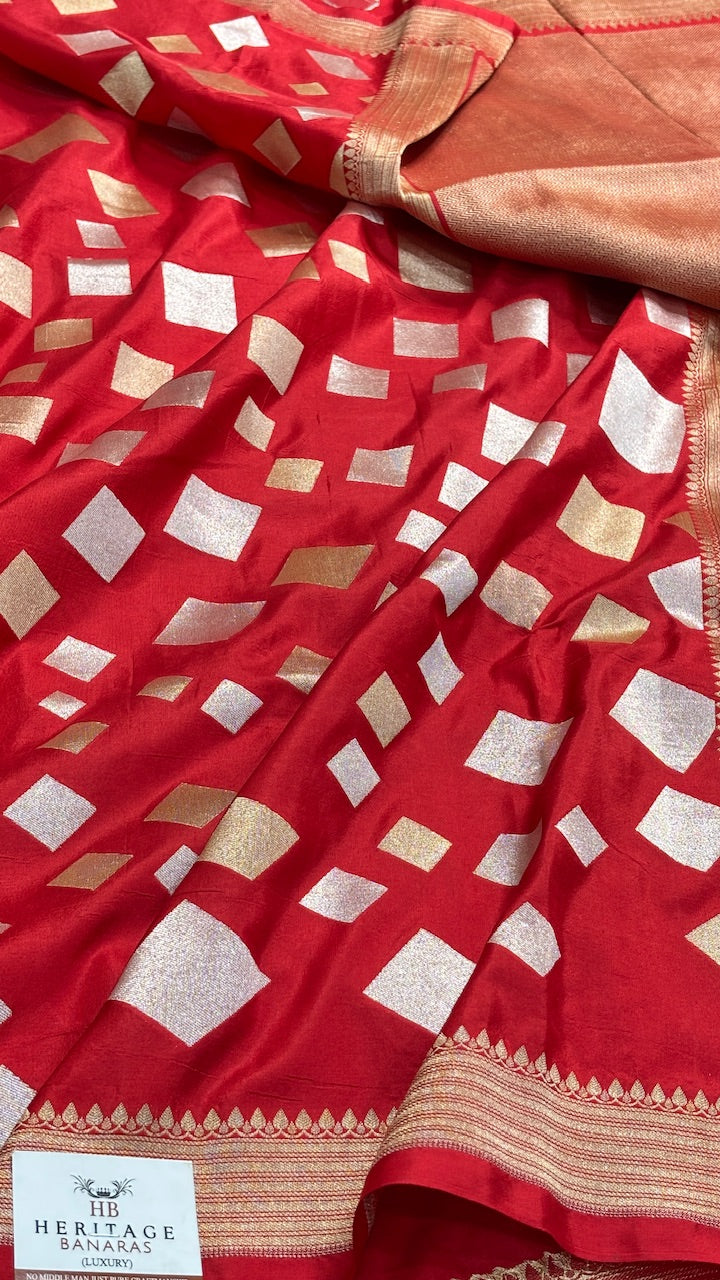 Red Pure Banarasi Rangkaat Silk Handloom Saree