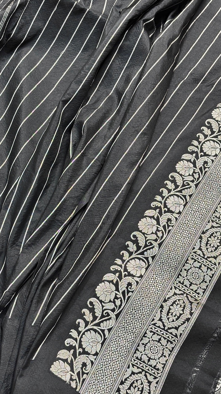 Black Pure Banarasi Silk Handloom Saree