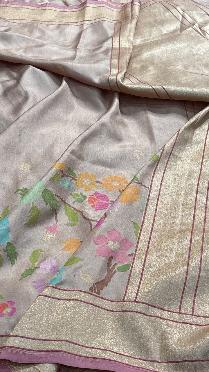 Ivory Pure Banarasi Ektara Silk Handwoven Saree