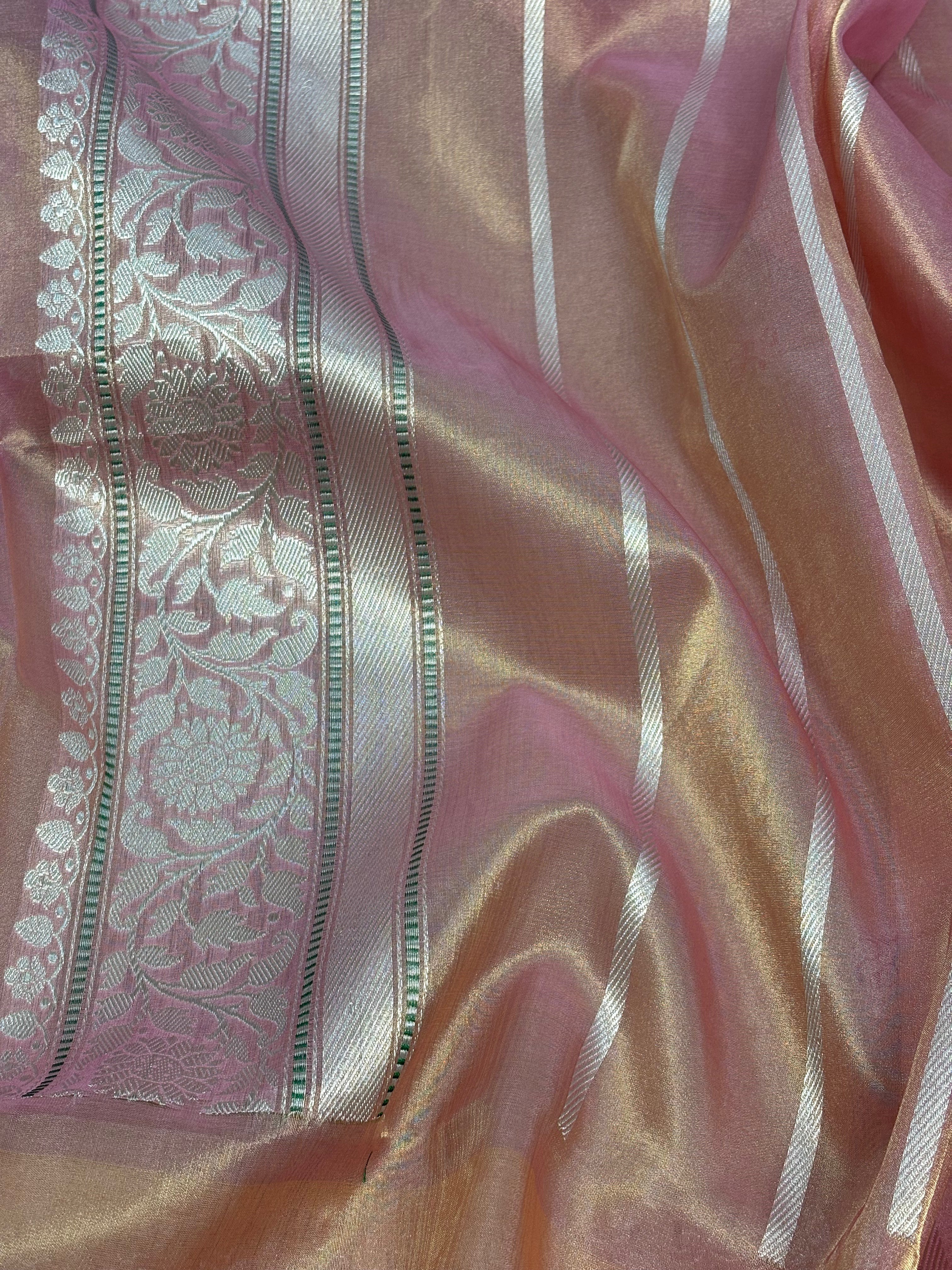 Goldish Tissue Meenakari Motif Banarasi Saree