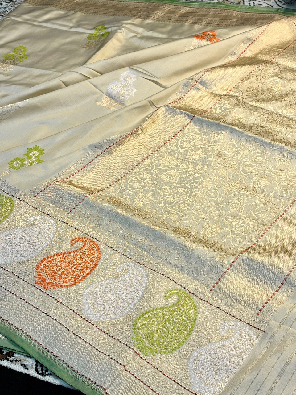 Ivory Pure Banarasi Katan Silk handloom Saree