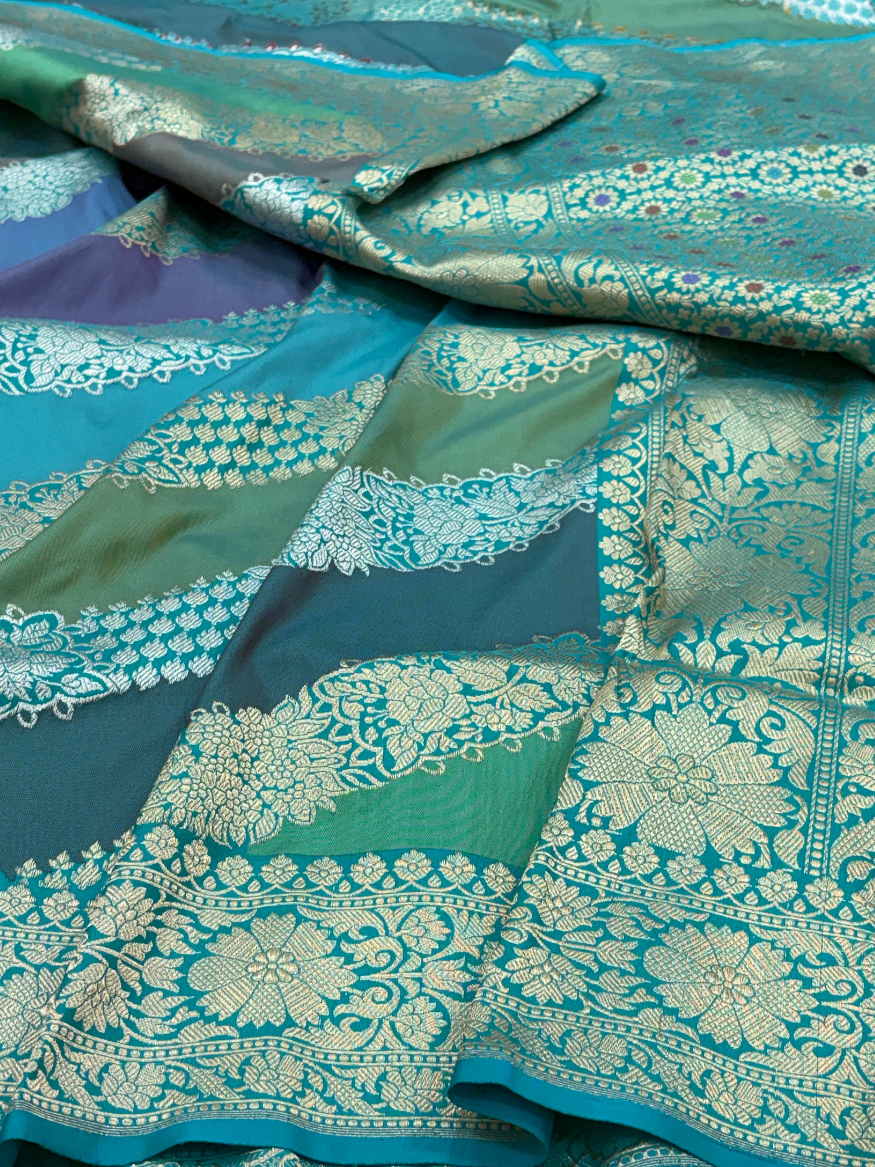 Emerald Teal Banarasi Pure Katan Silk Rangkaat Handwoven Saree