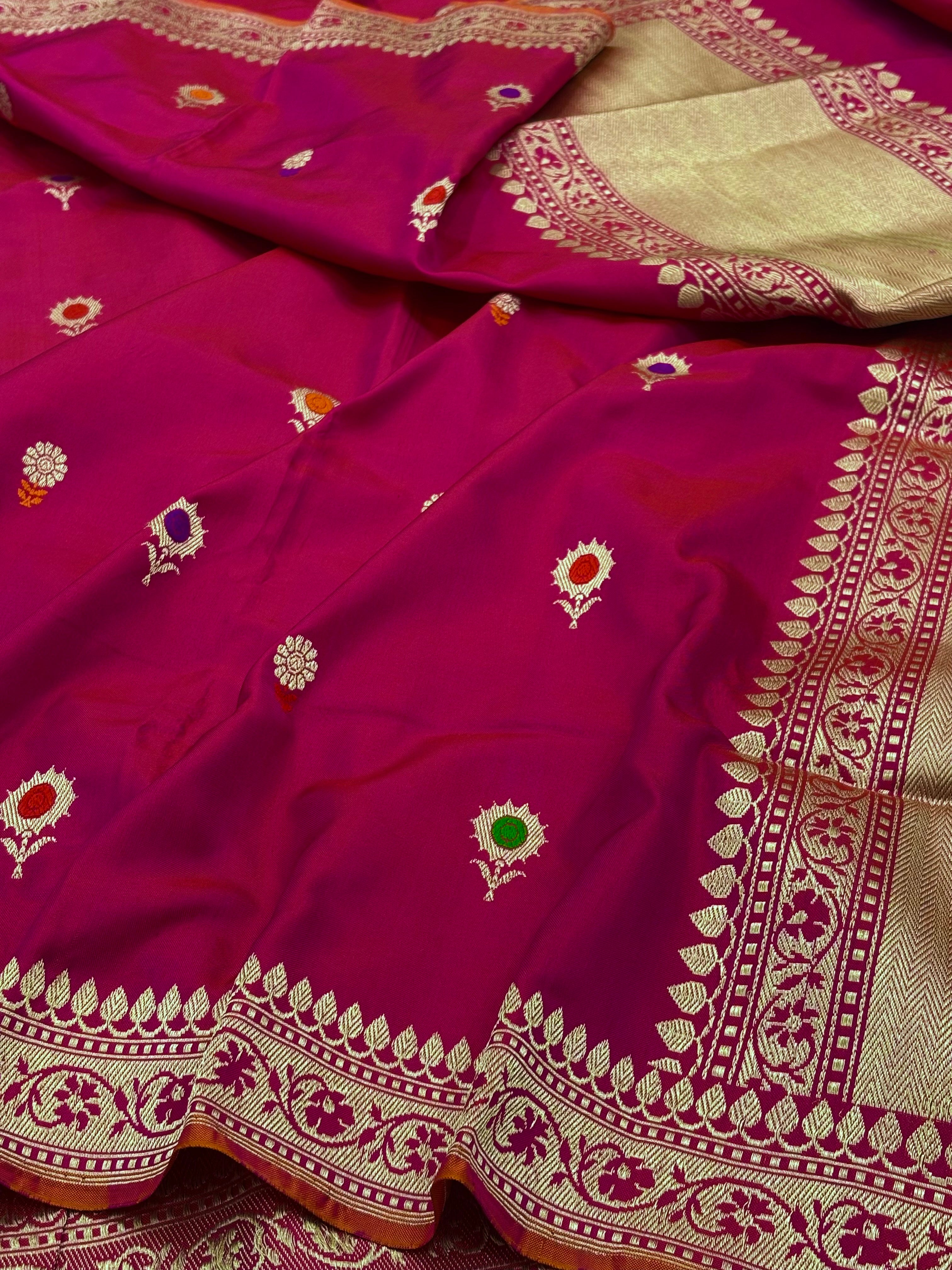 Apple Red Pure Banarasi Ektara Silk Handwoven Saree