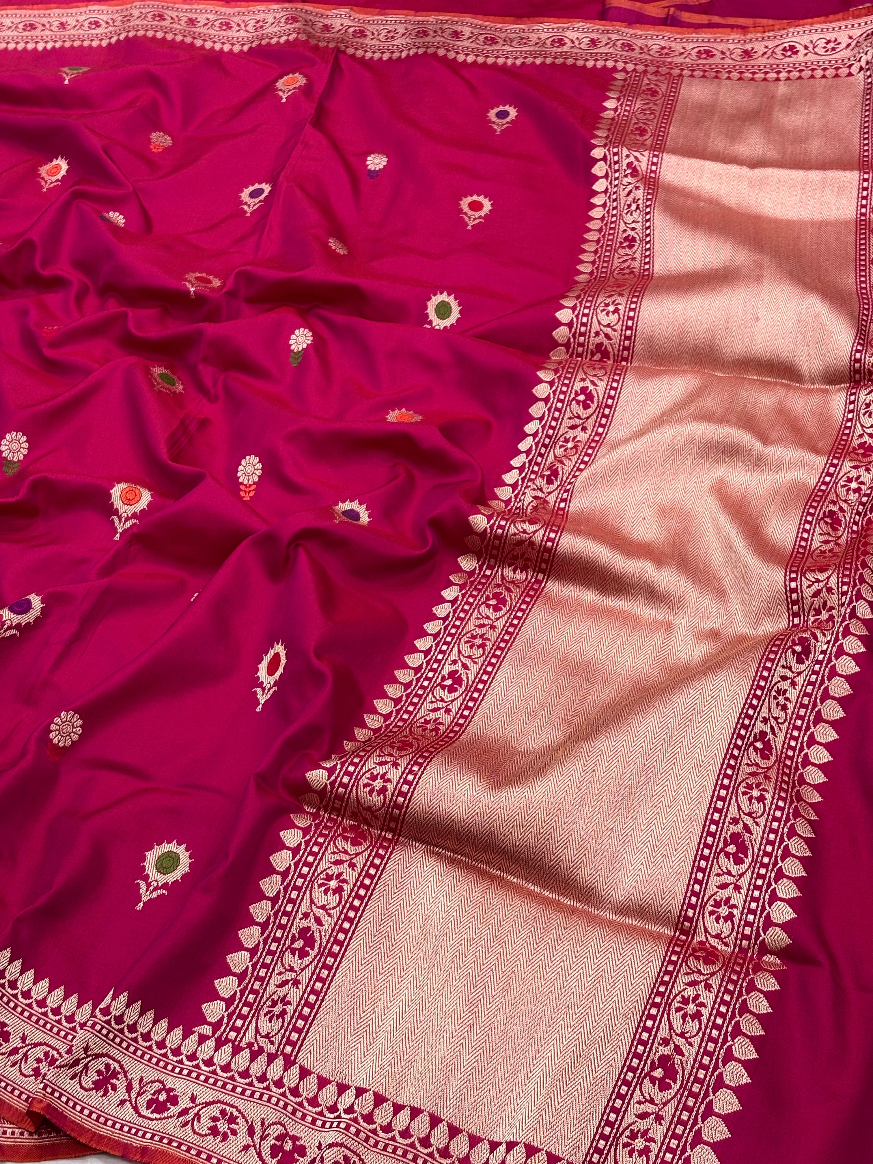 Apple Red Pure Banarasi Ektara Silk Handwoven Saree