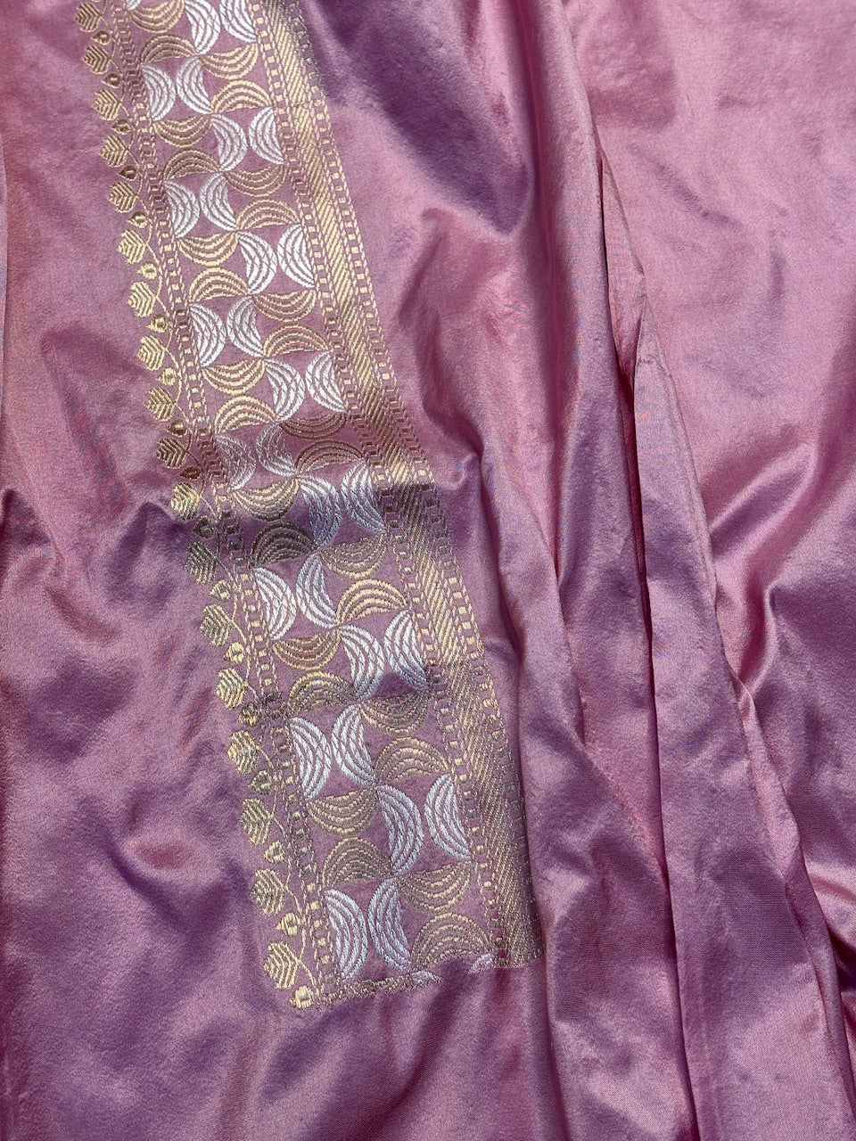 Lavender Pure Banarasi Katan Silk Saree