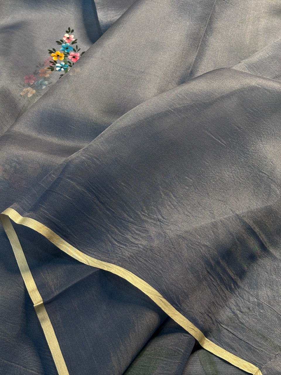 Elegant Grey Pure Sheer Organza Handprinted Saree