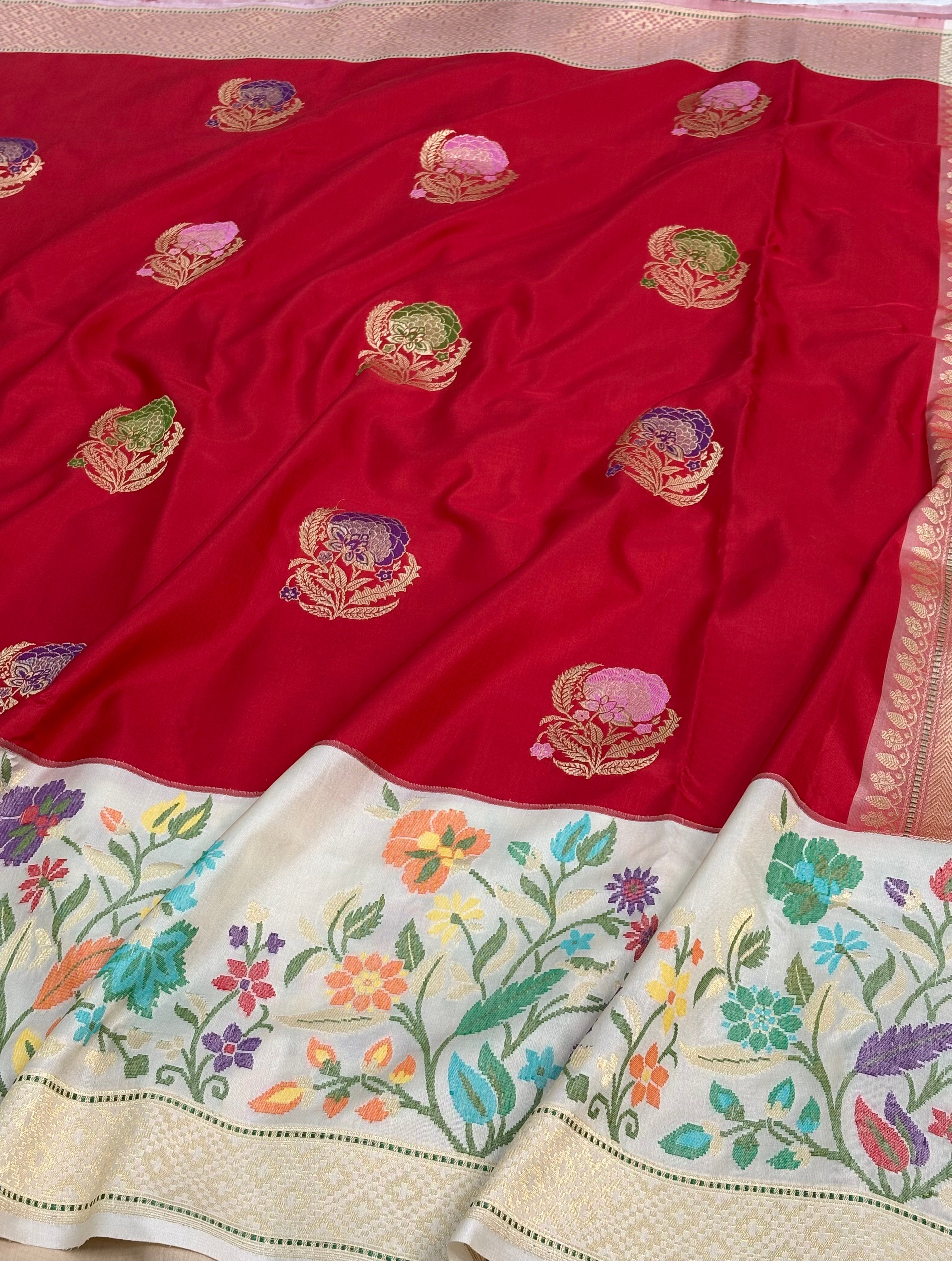 Red Kadhiyal Banarasi Saree