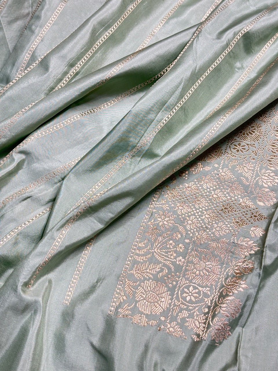 Gray Pure Banarasi Katan Silk Handloom Saree