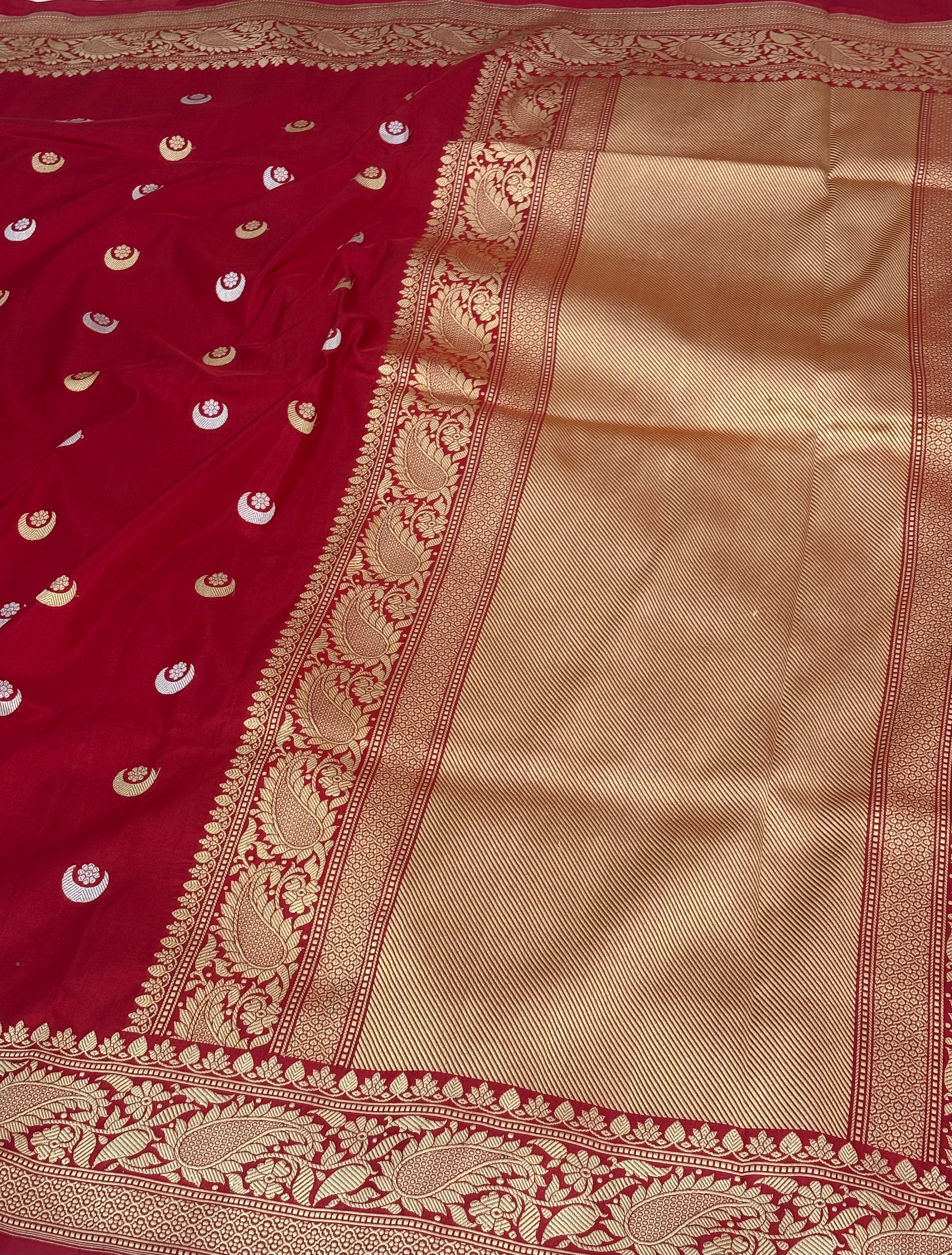 Red Handwoven Banarasi Pure Katan Silk Saree with Rupa Sona Chand Tara Buti