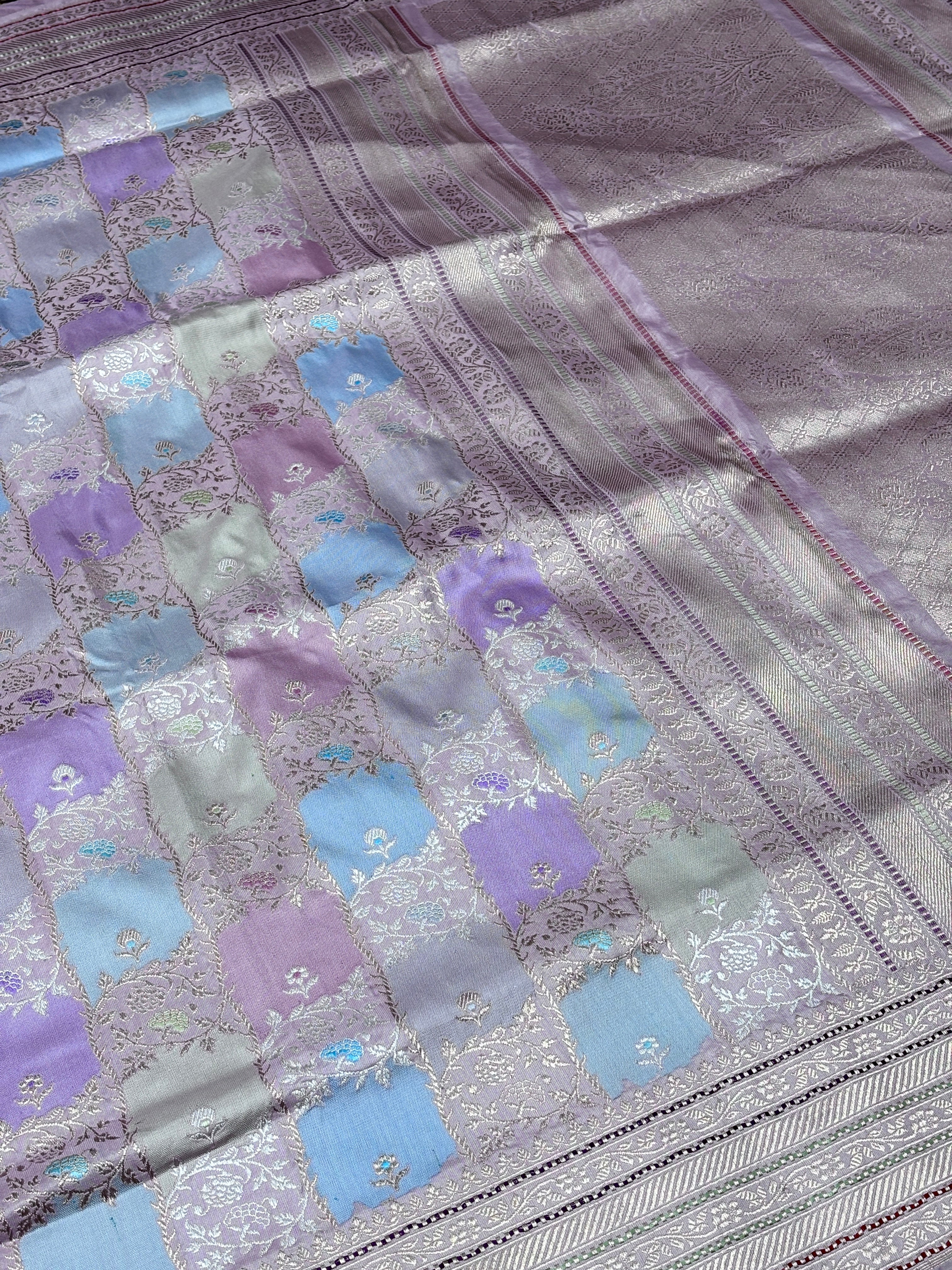 Light Lavender Pure Banarasi Rangkaat Silk Handloom Saree