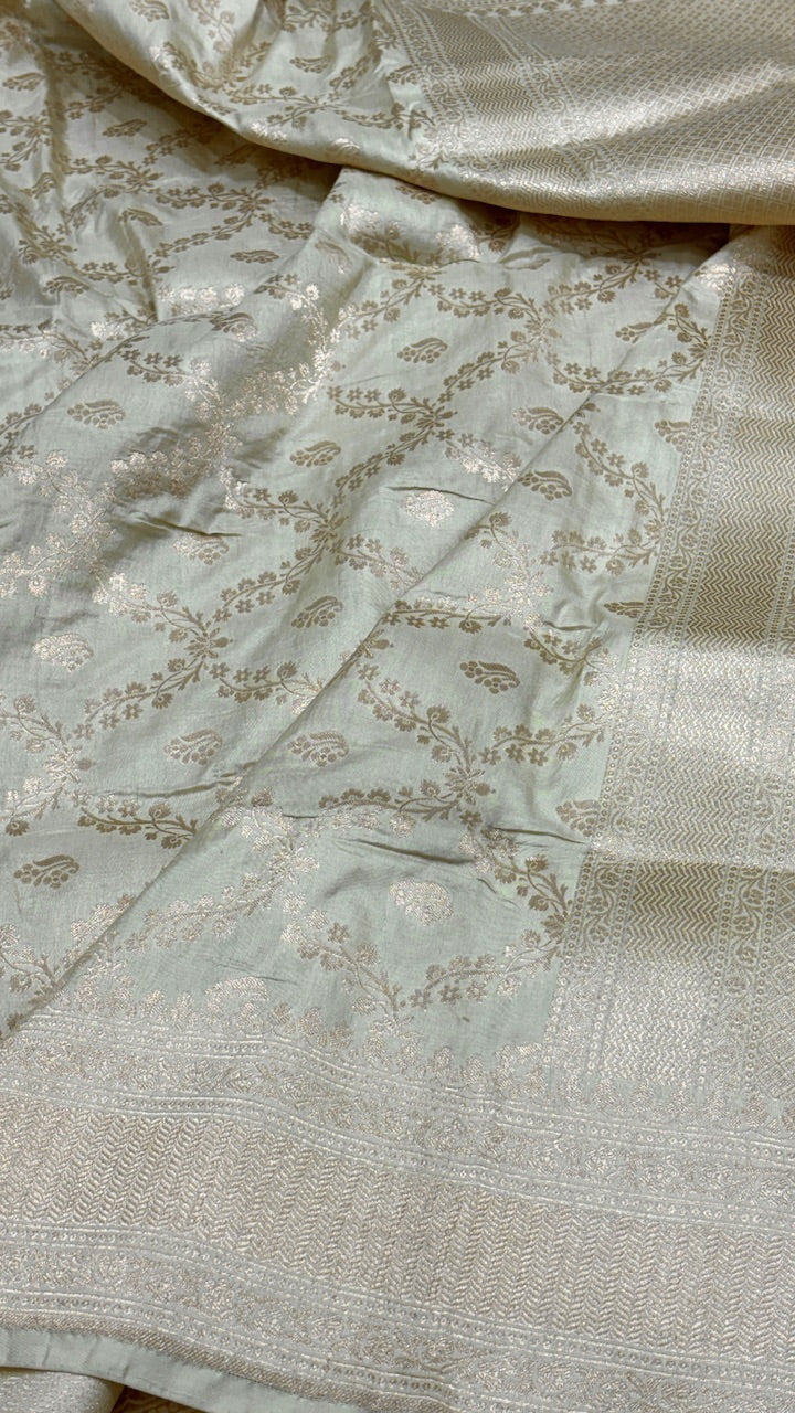 Off White Pure Banarasi Katan Silk Saree