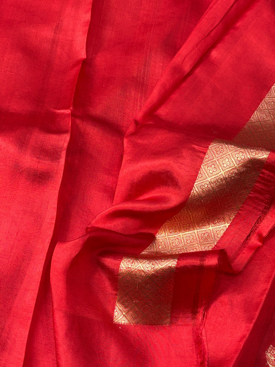 Red Mango Katan Banarasi Silk Handwoven Saree