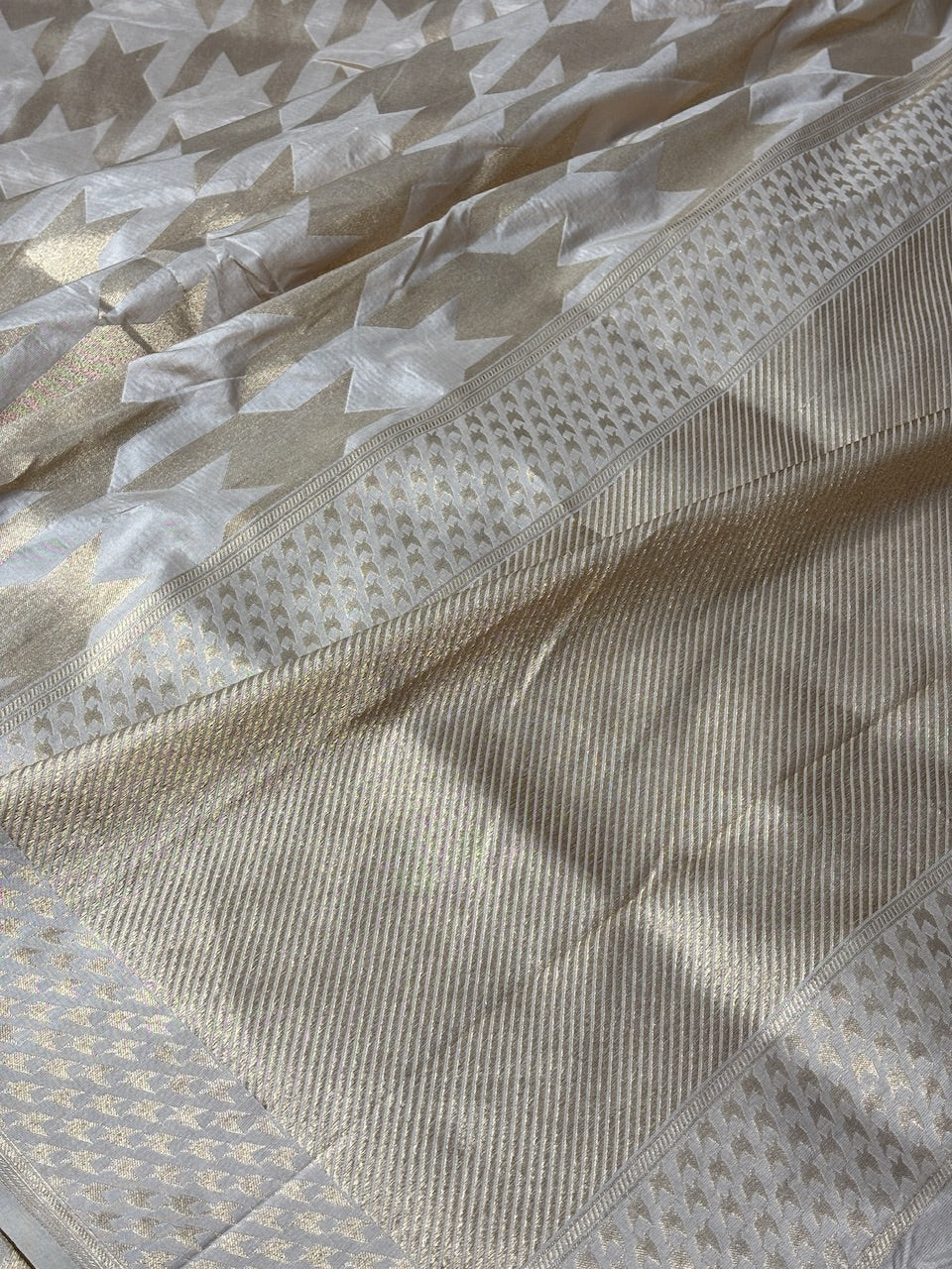 Ivory Banarasi Katan Brocade Handwoven Silk Saree