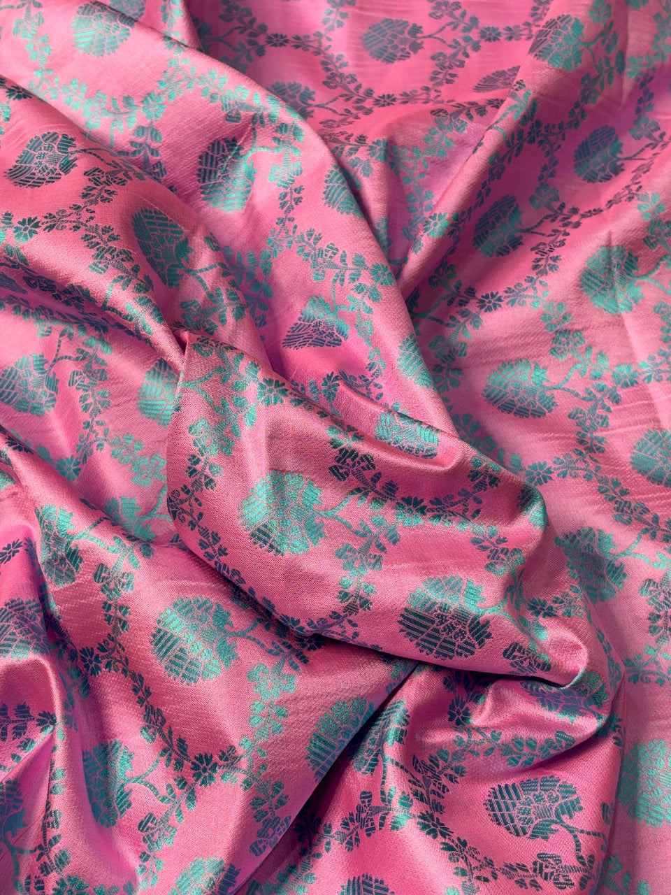 Pink Satin Tanchoi Silk Banarasi Handwoven Saree