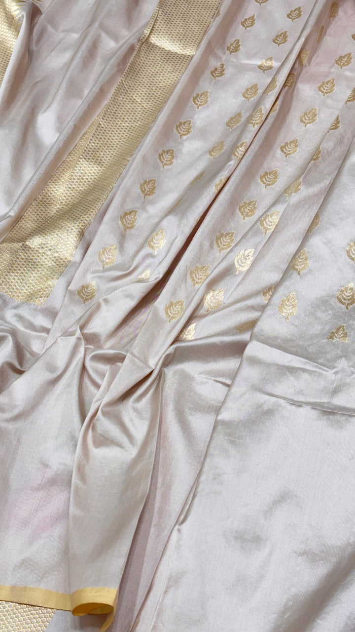 Off White Pure Banarasi Katan Silk Saree