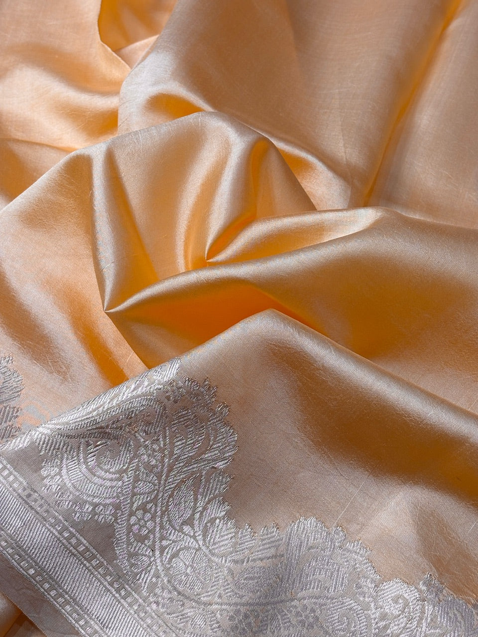 Peach Mango Katan Banarasi Silk Handwoven Saree