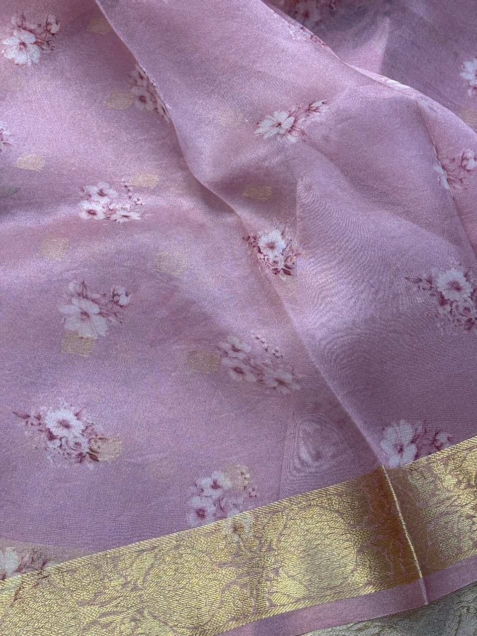 Light Mauve Banarasi Kora Printed Silk Handwoven Saree