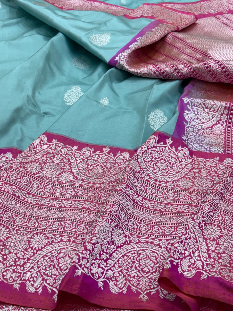 Mint Aqua Pure Banarasi Ektara Silk Handwoven Saree