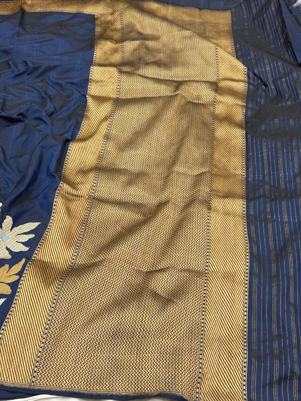 Neavy Blue Banarasi Pure Katan Silk Handwoven Saree