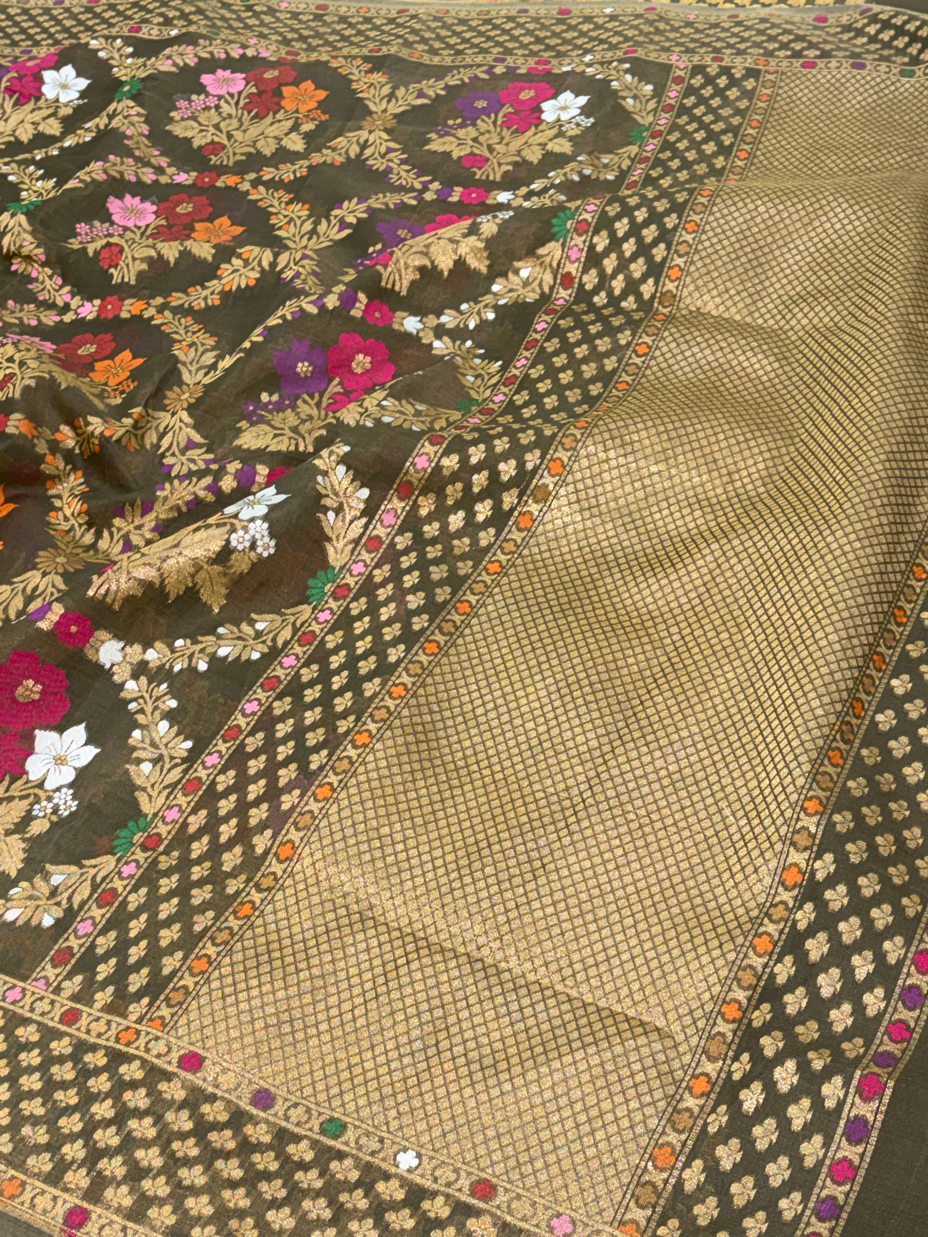 Mehendi Green Pure Kora Silk Ektara Jamdani Saree