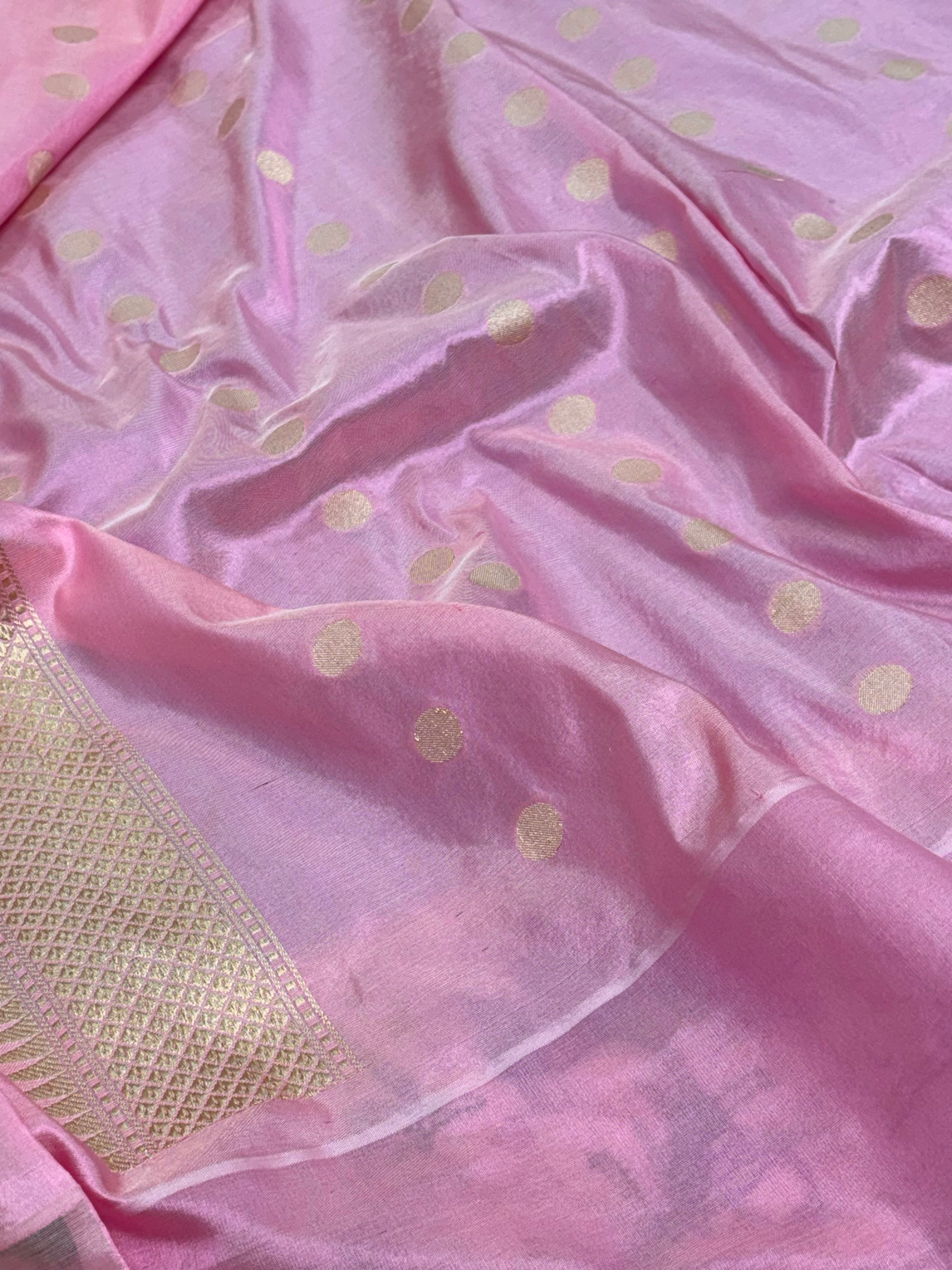 Lavender Handwoven Pure Banarasi Katan Silk Saree