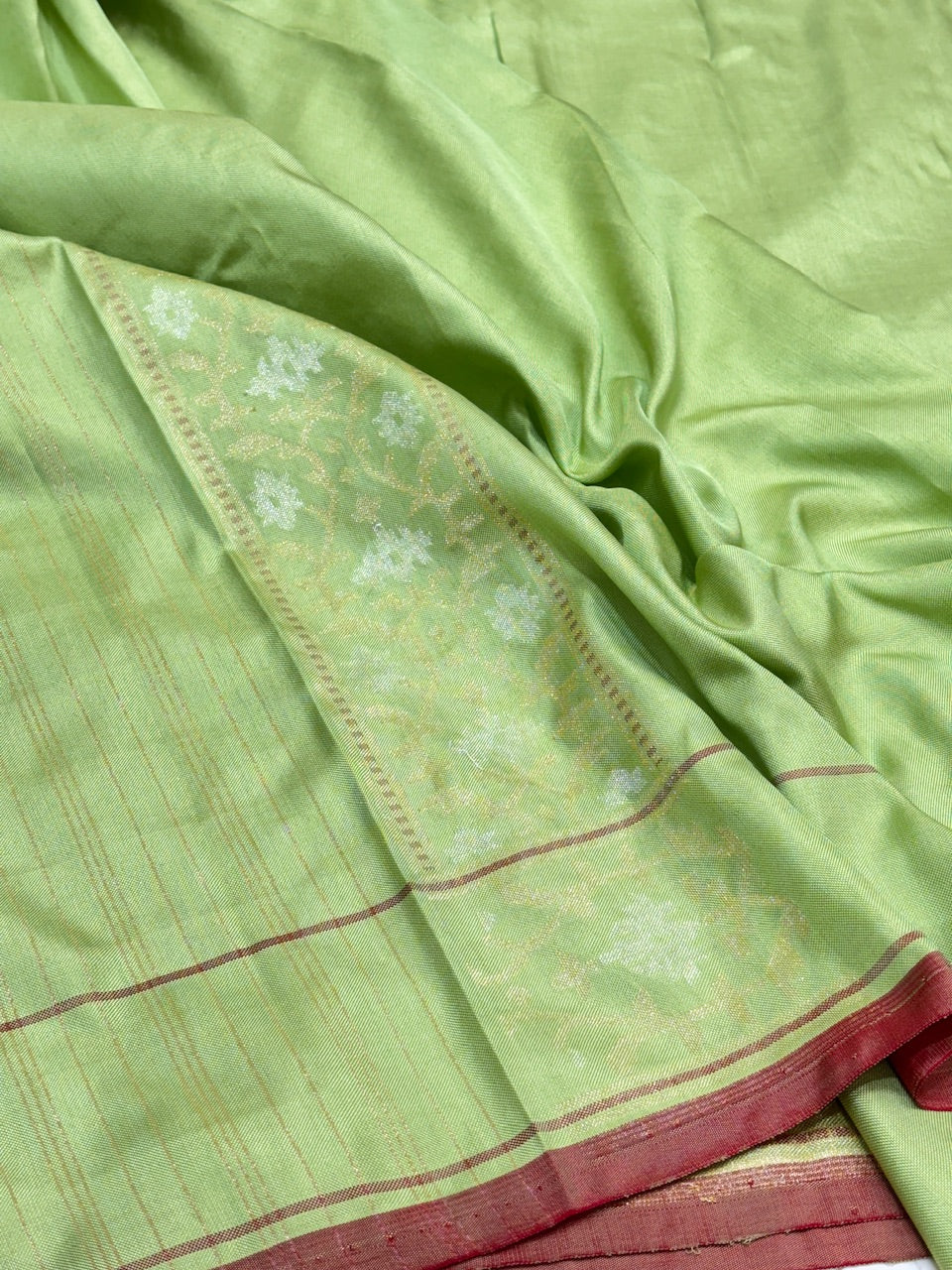 Green Ektara Silk Jamdani Saree with Zari Weaves