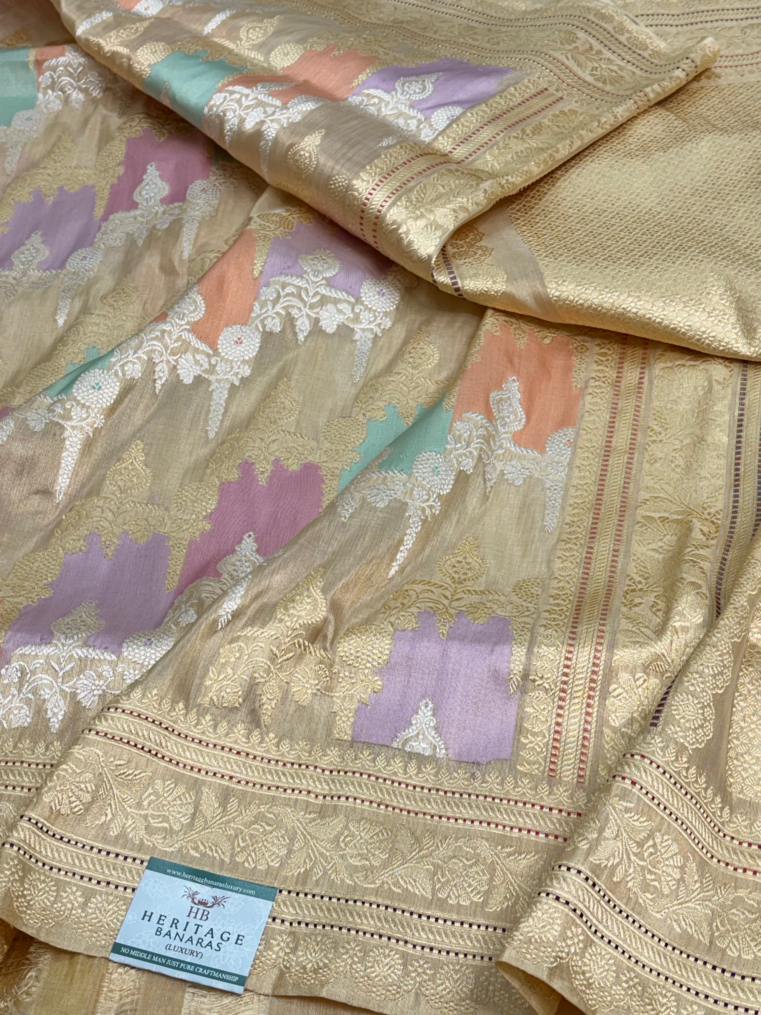 Ivory Tissue Handwoven Banarasi Rangkaat Saree