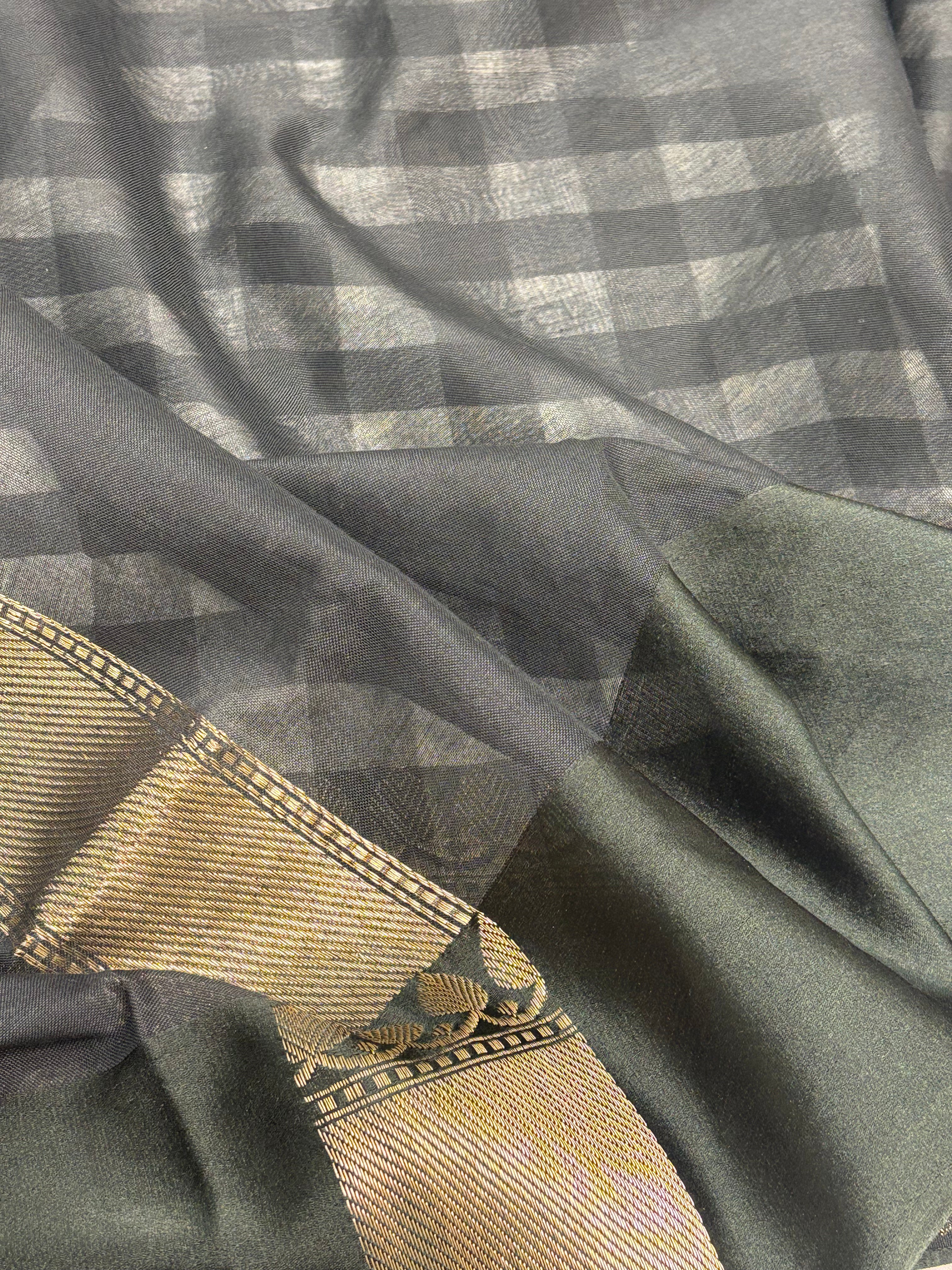 Black and White Checks Checks Banarasi Handwoven Pure Cotton Silk Saree