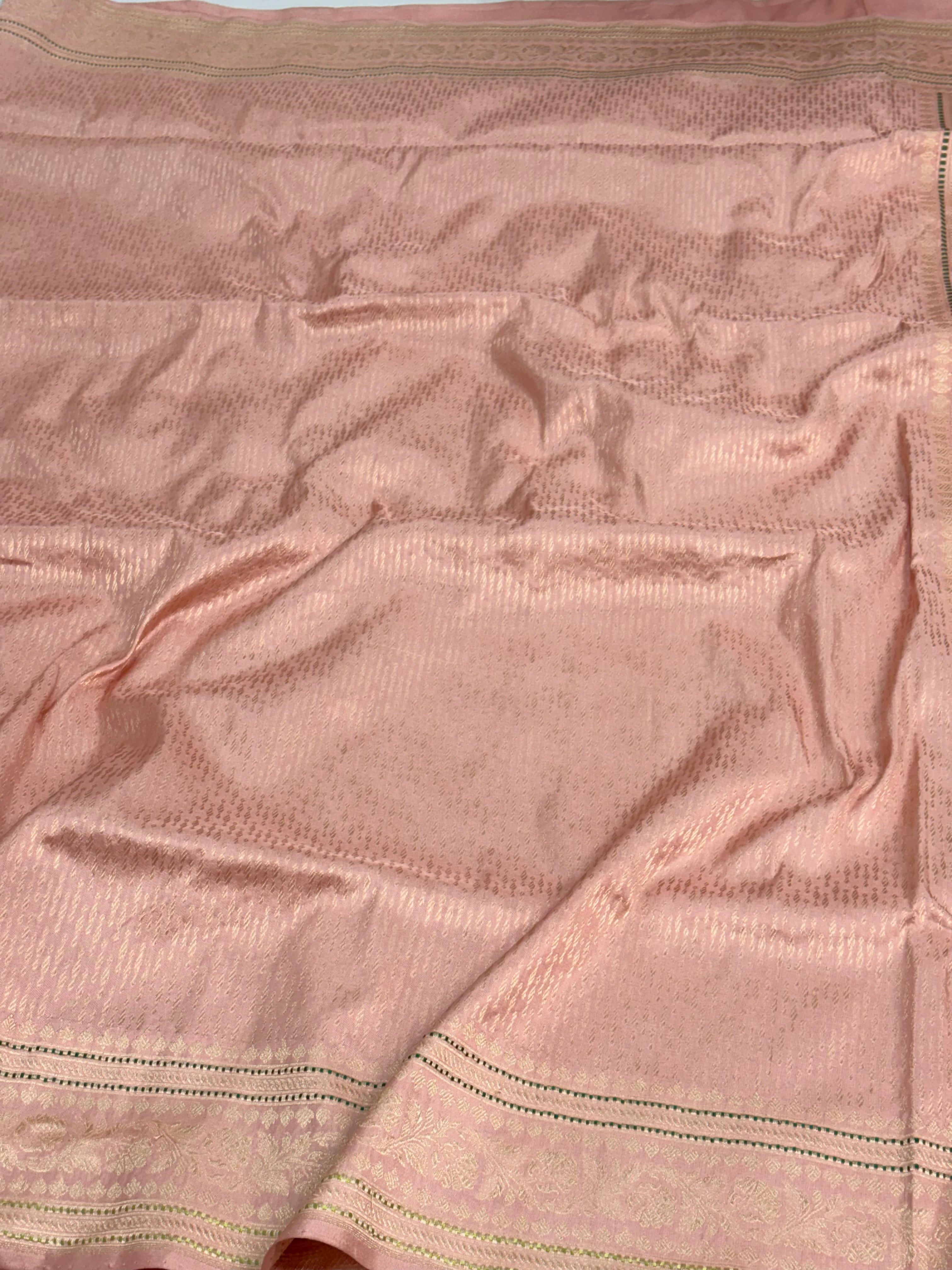 Blush Peach Pink Designer Tanchoi Handwoven Banarasi Pure Katan Silk Saree
