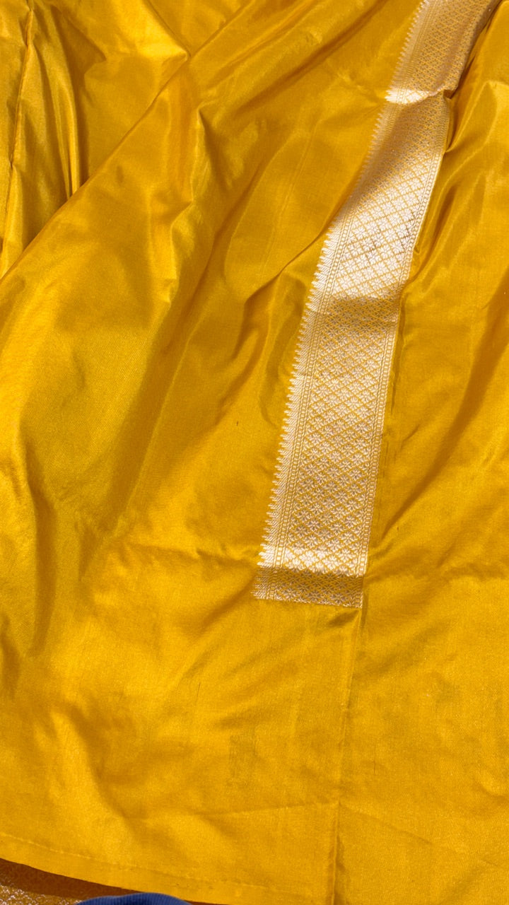 Yellow Pure Banarasi Brocade Tanchoi Handwoven Saree