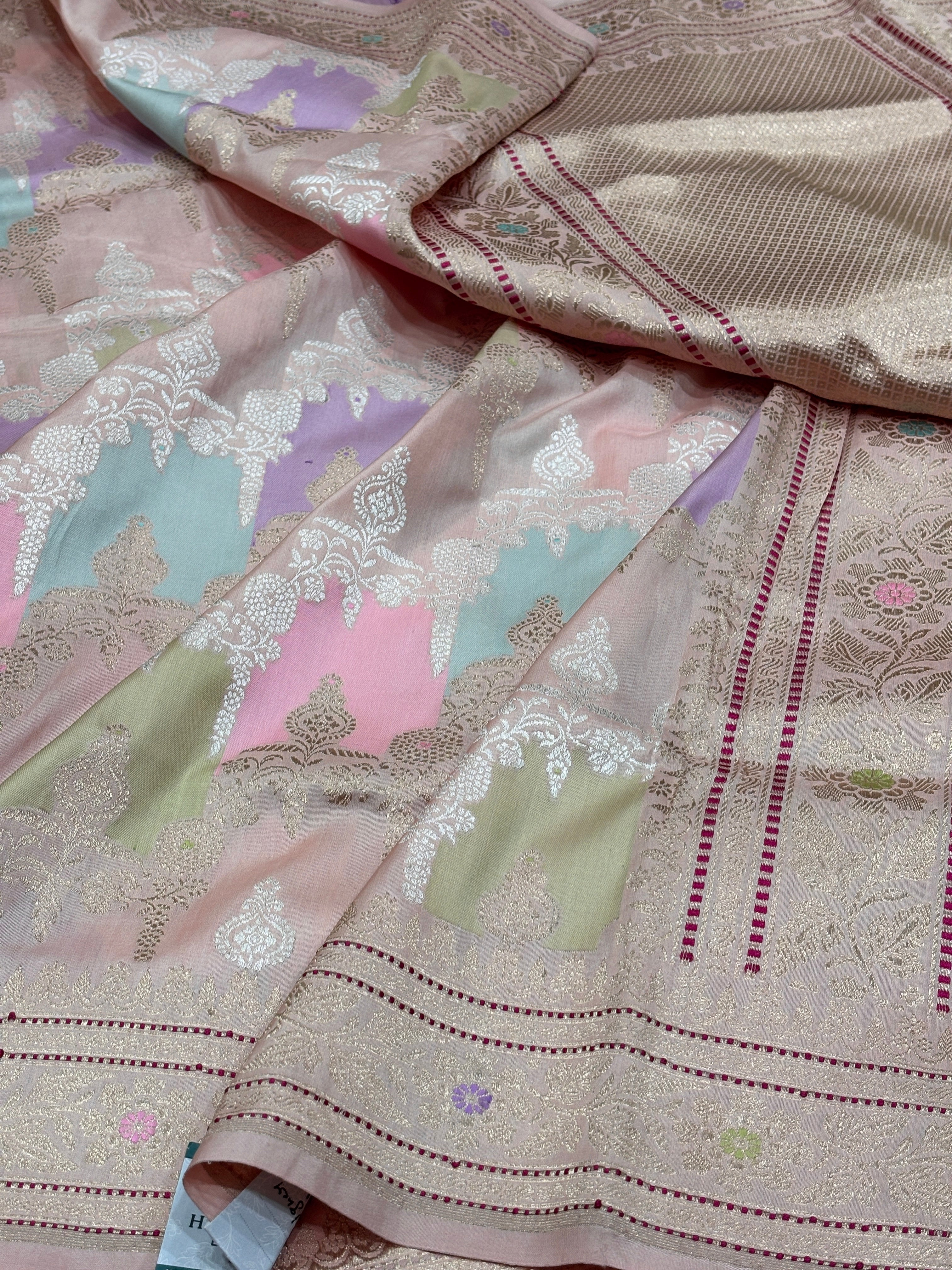 Pink Pure Banarasi Rangkaat Silk Handloom Saree