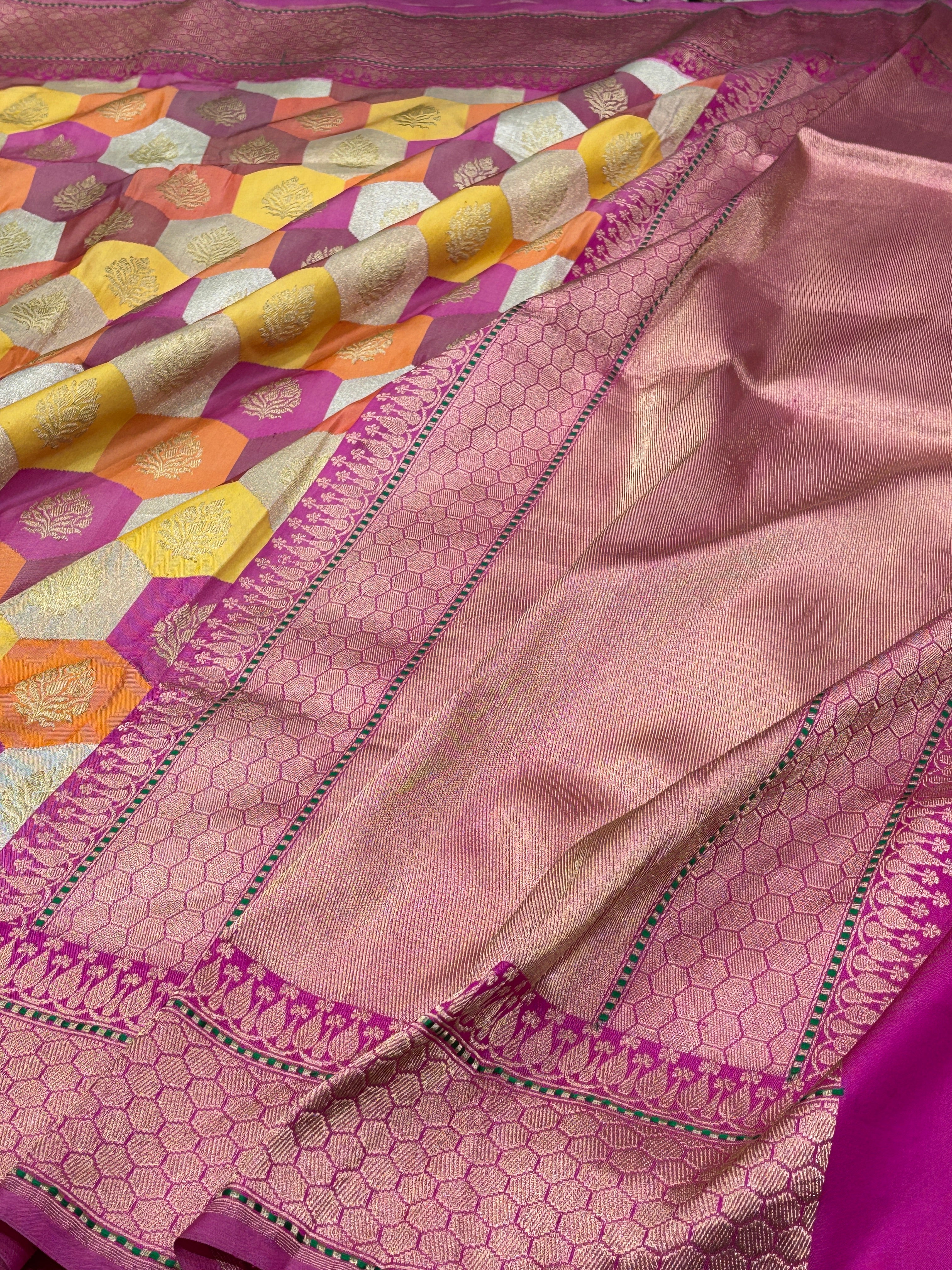 Rani Pink Pure Banarasi Rangkaat Silk Handloom Saree