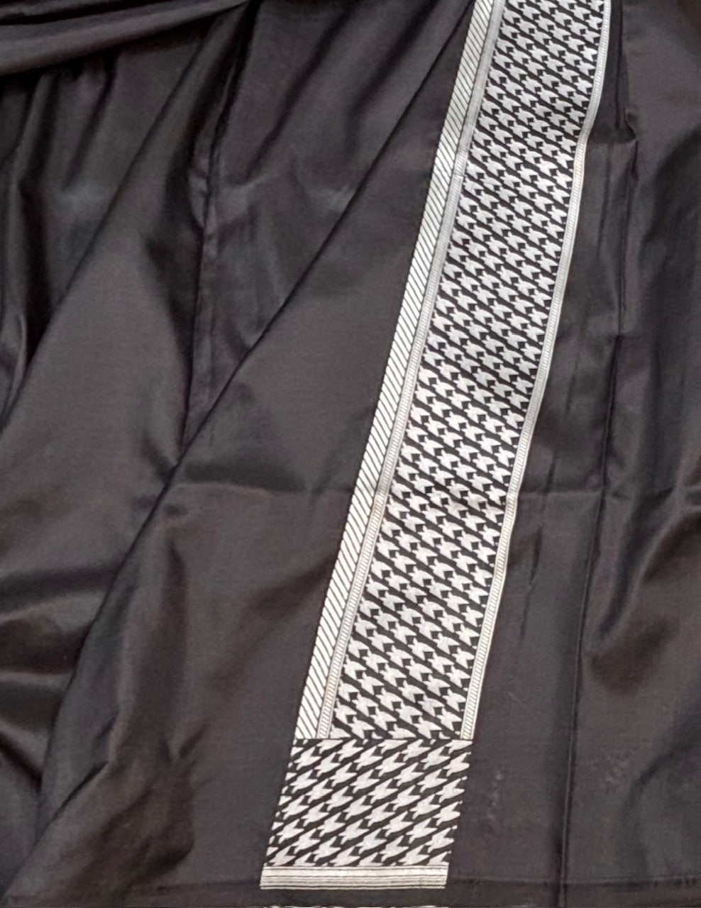 Black and White Banarasi Katan Brocade Silk Saree