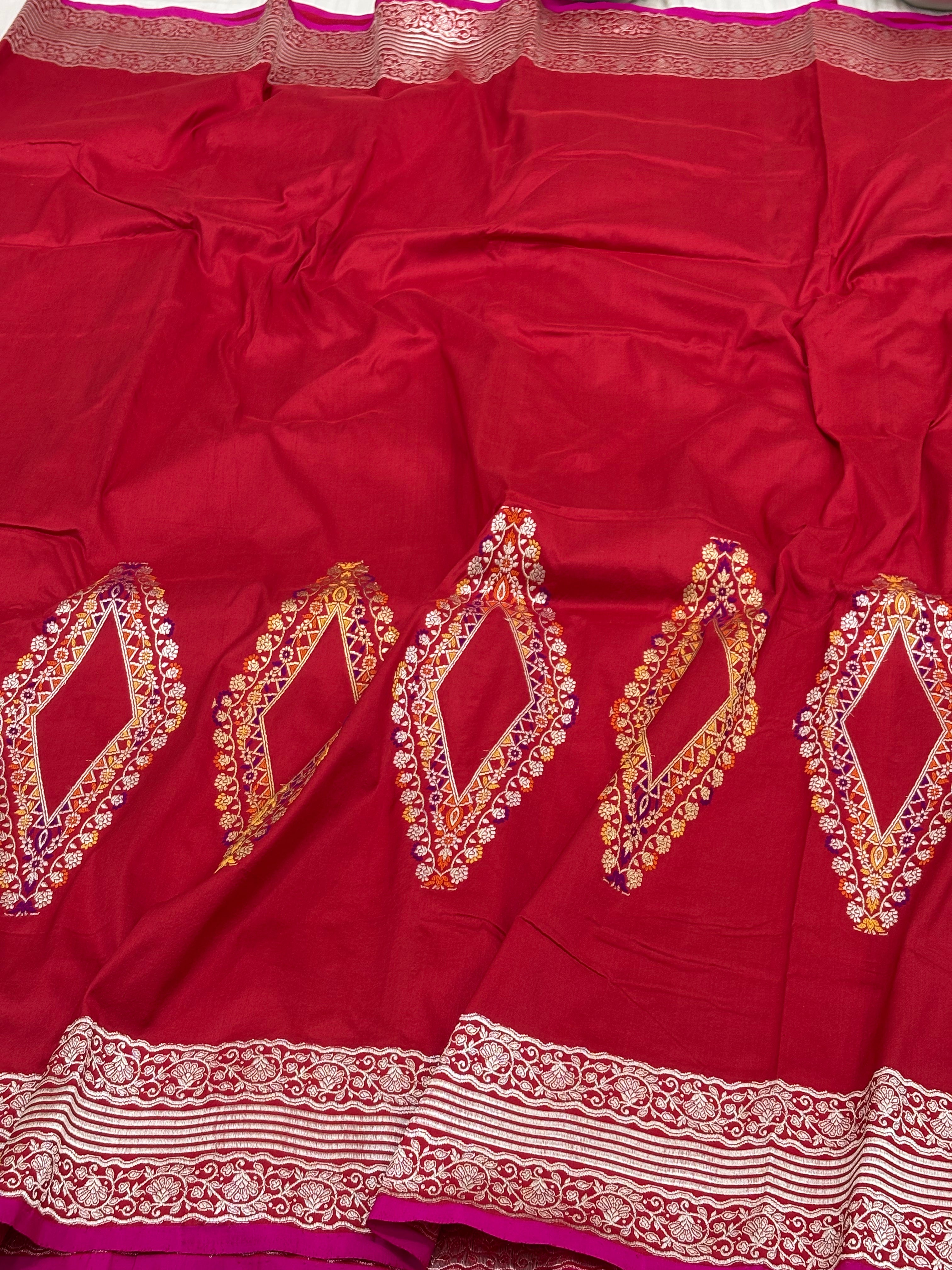 Handwoven Pure Katan Silk Banarasi Saree – Modern Designer Weave