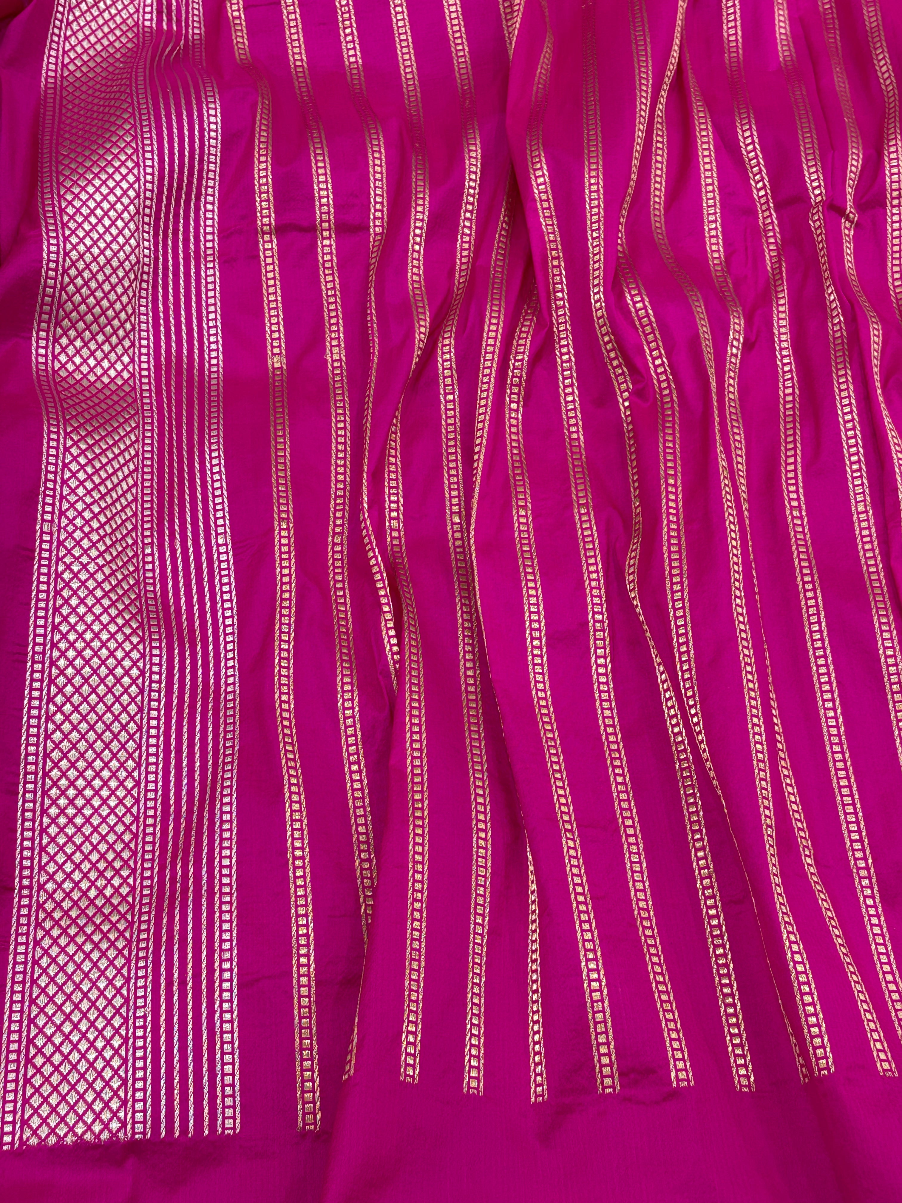 Handwoven Pure Katan Silk Banarasi Saree – Modern Designer Weave