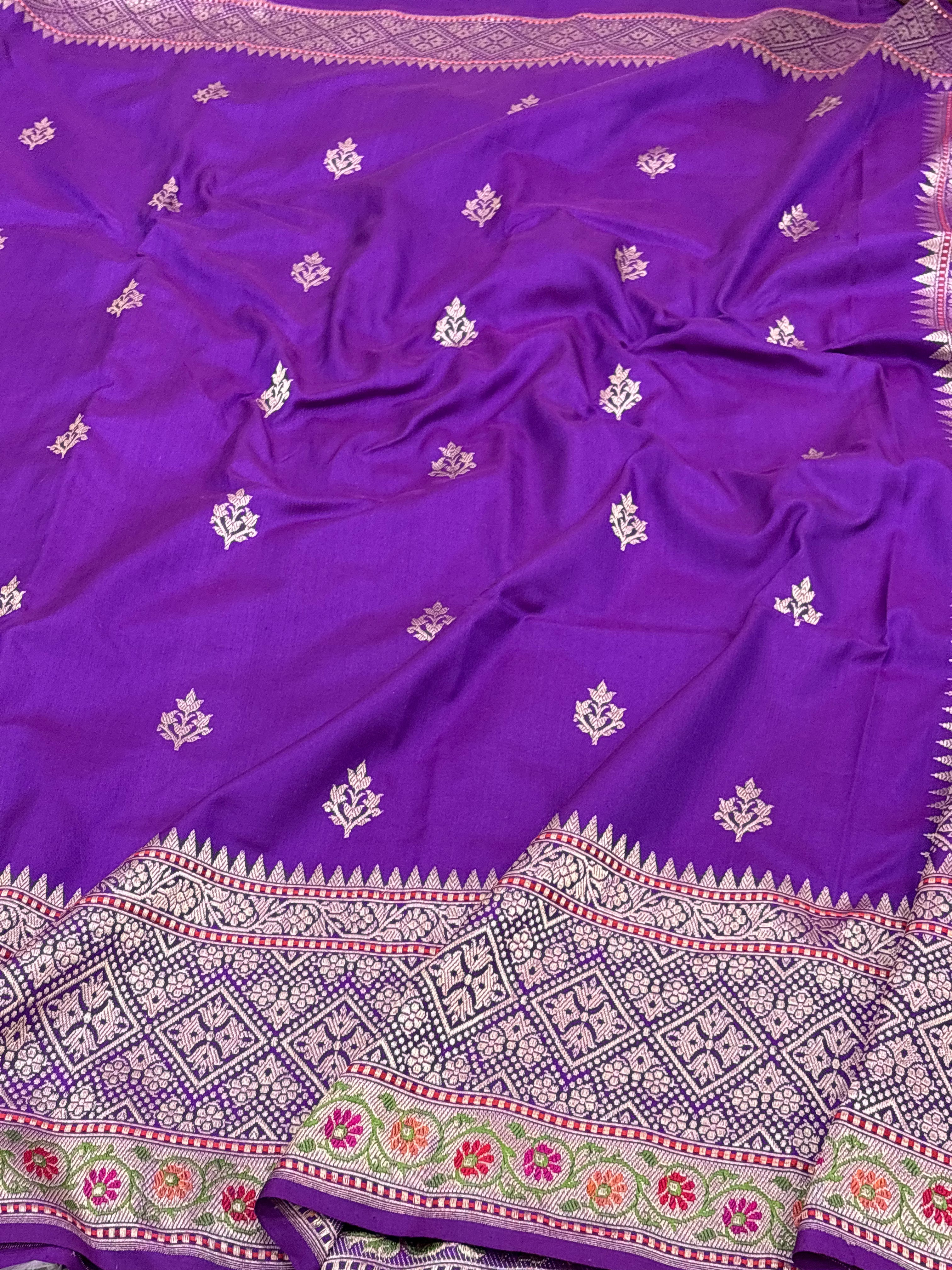 Purple Handwoven Pure Katan Silk Iktara Banarasi Saree