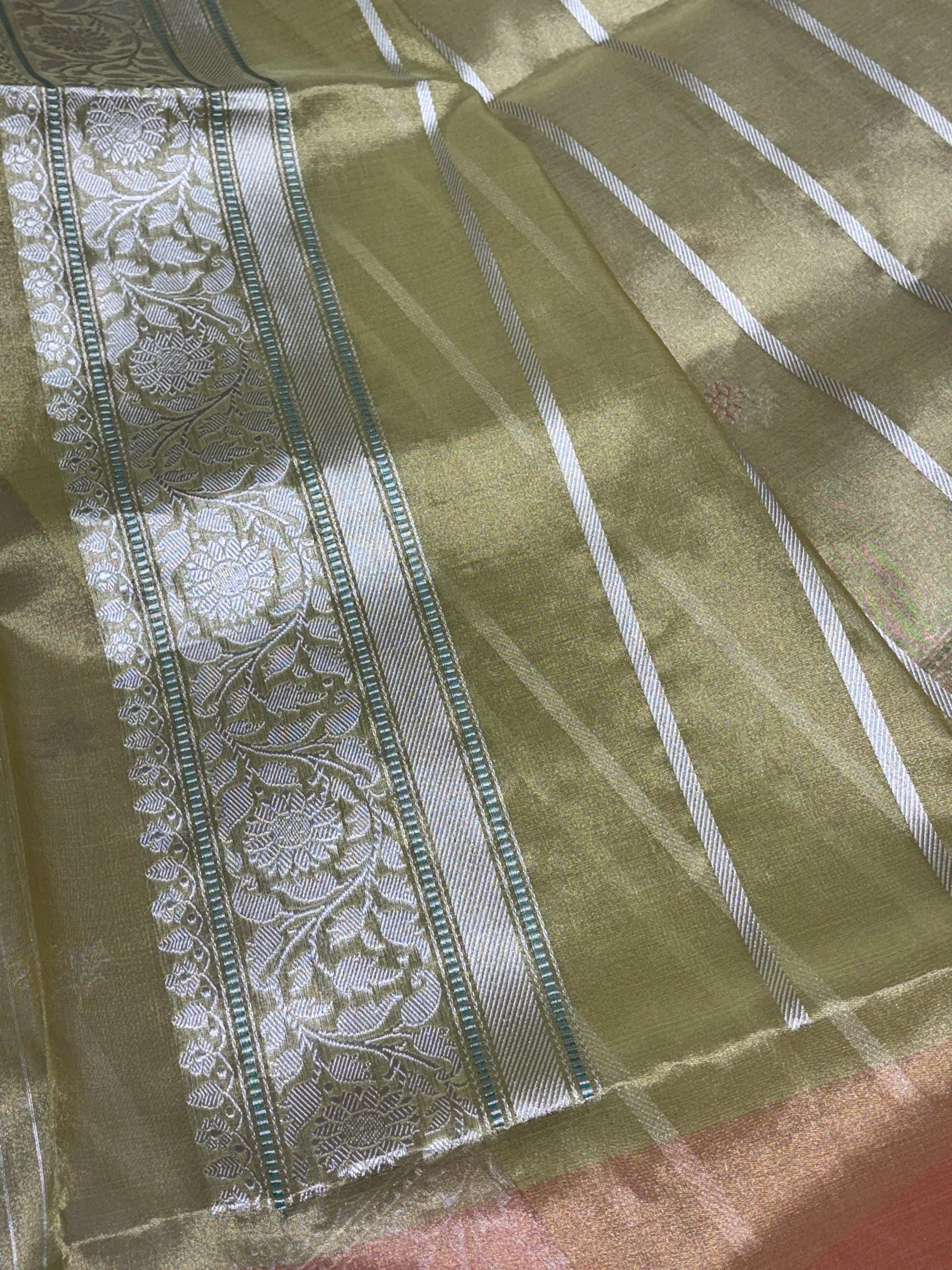 Champagne Gold Banarasi Kora Silk Handwoven Saree