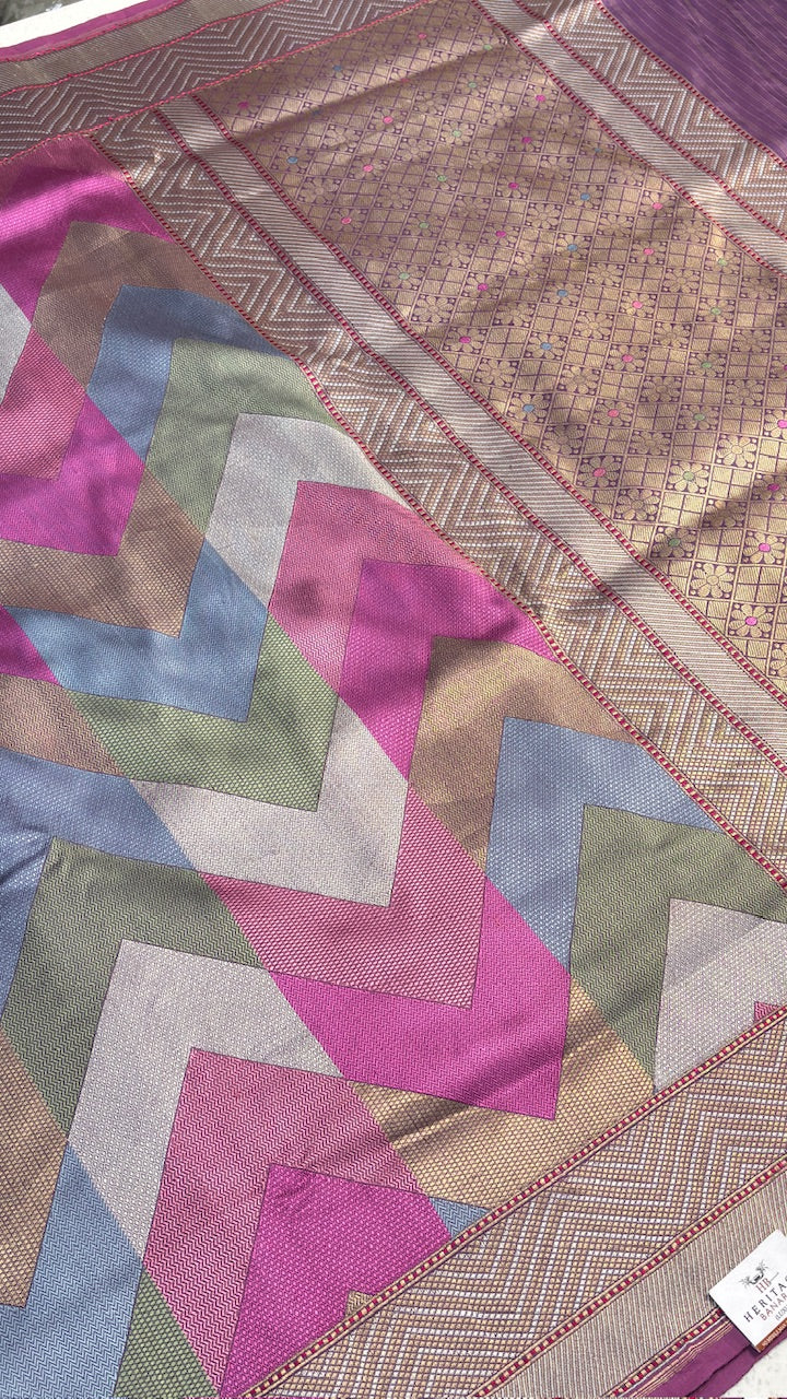 Ektara Pure Banarasi Rankaat Handwoven Saree