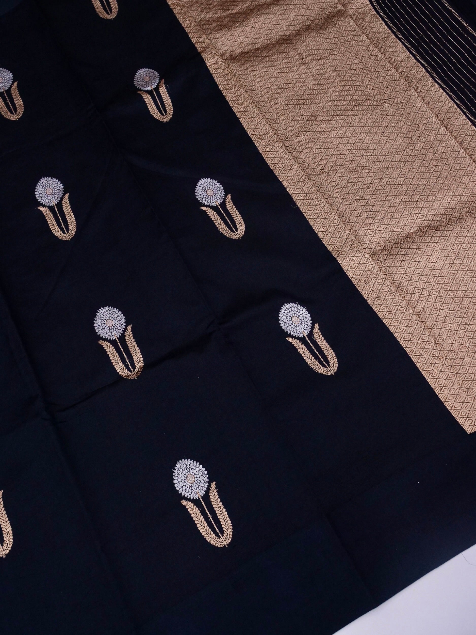 Pure Navy Blue Banarasi Mango Katan Silk Saree with Kadhwa Buti Work