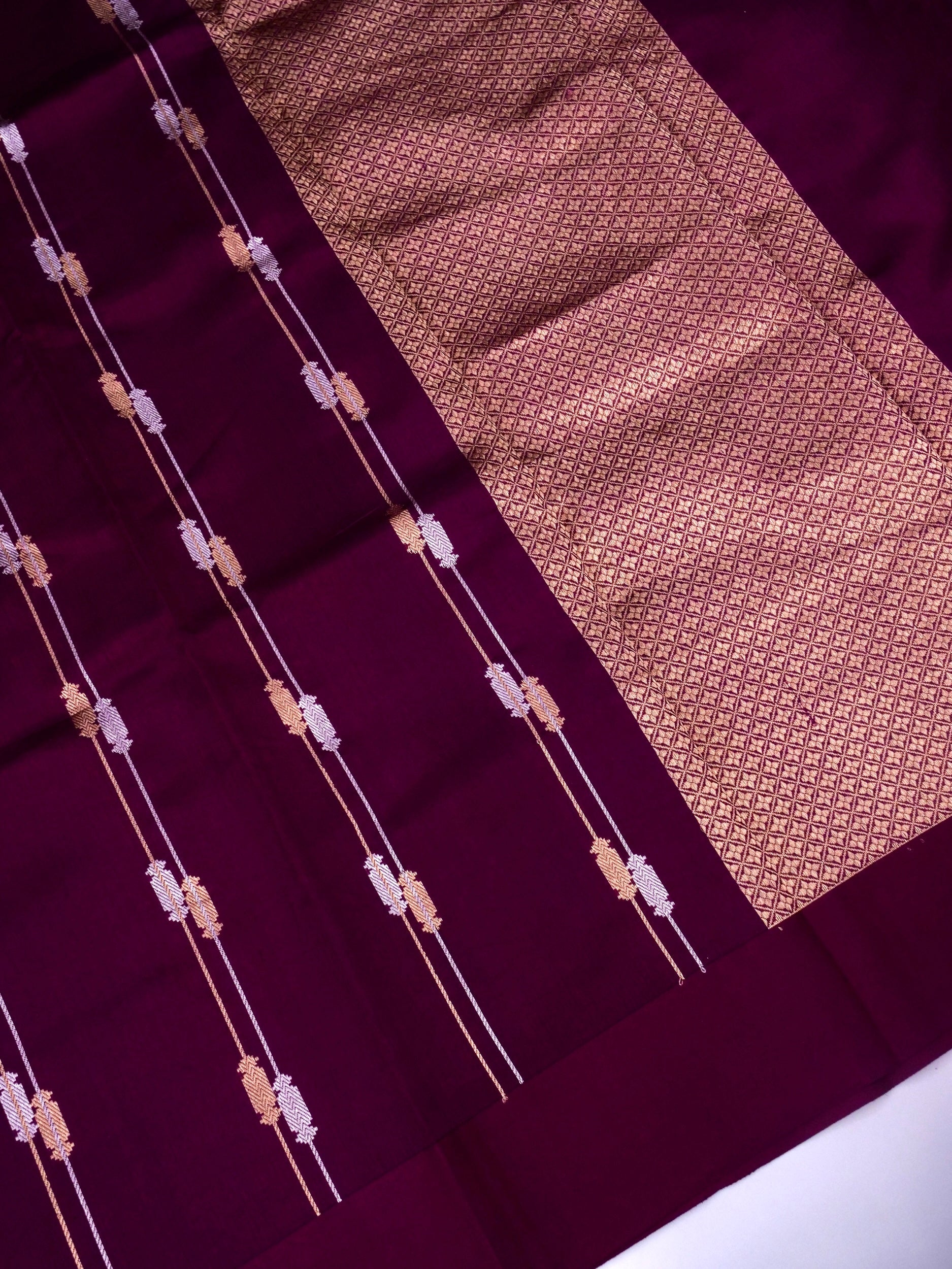 Pure Banarasi Mango Katan Silk Saree with Kadhwa Buti Work