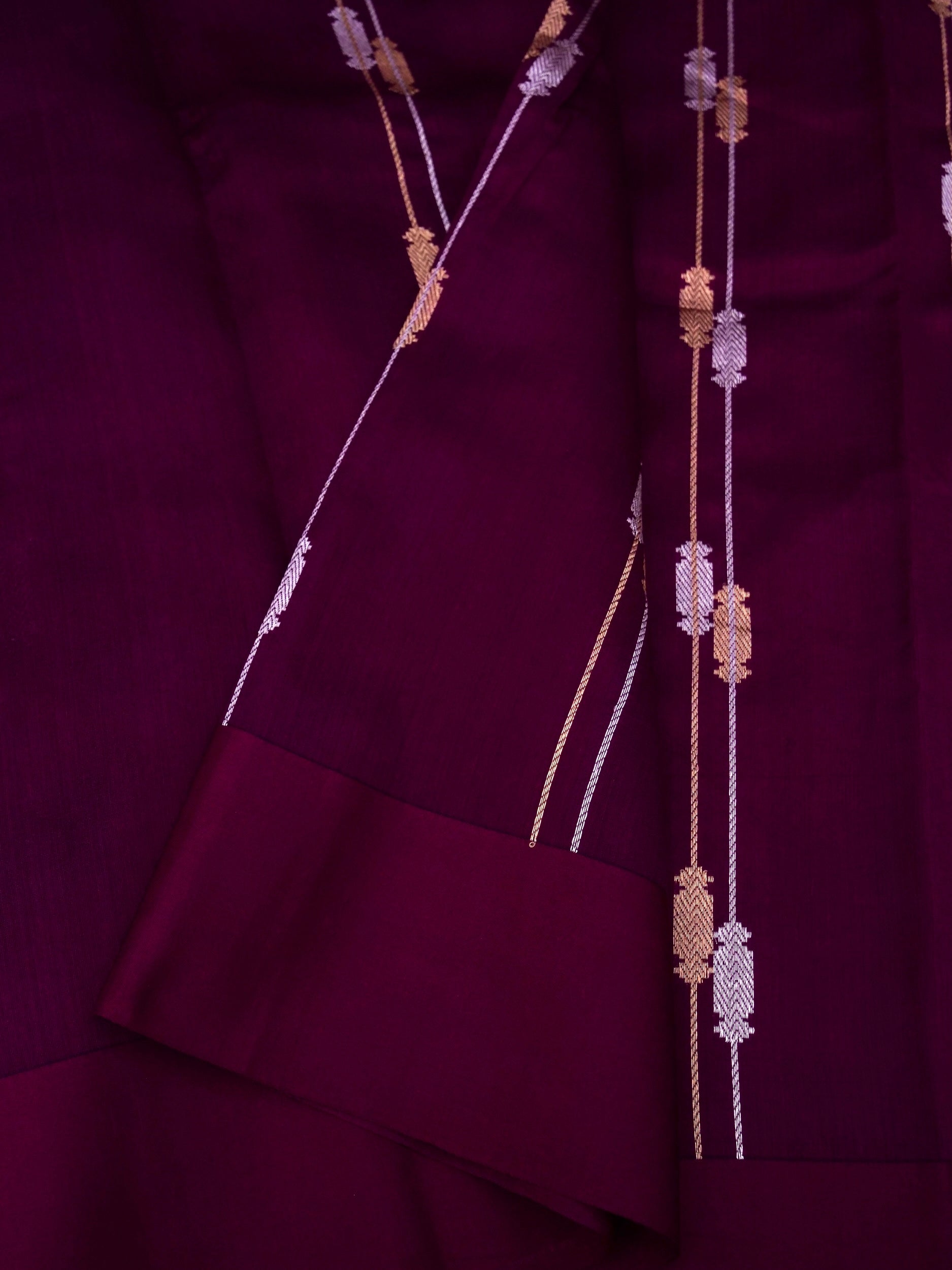 Pure Banarasi Mango Katan Silk Saree with Kadhwa Buti Work