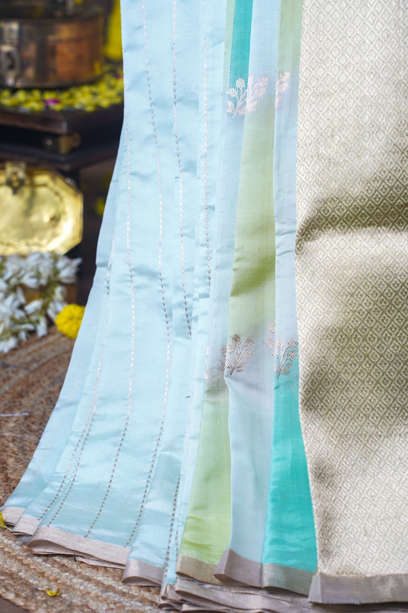 Pastel Aqua–Mint Handloom Pure Mango Katan Silk Banarasi Saree
