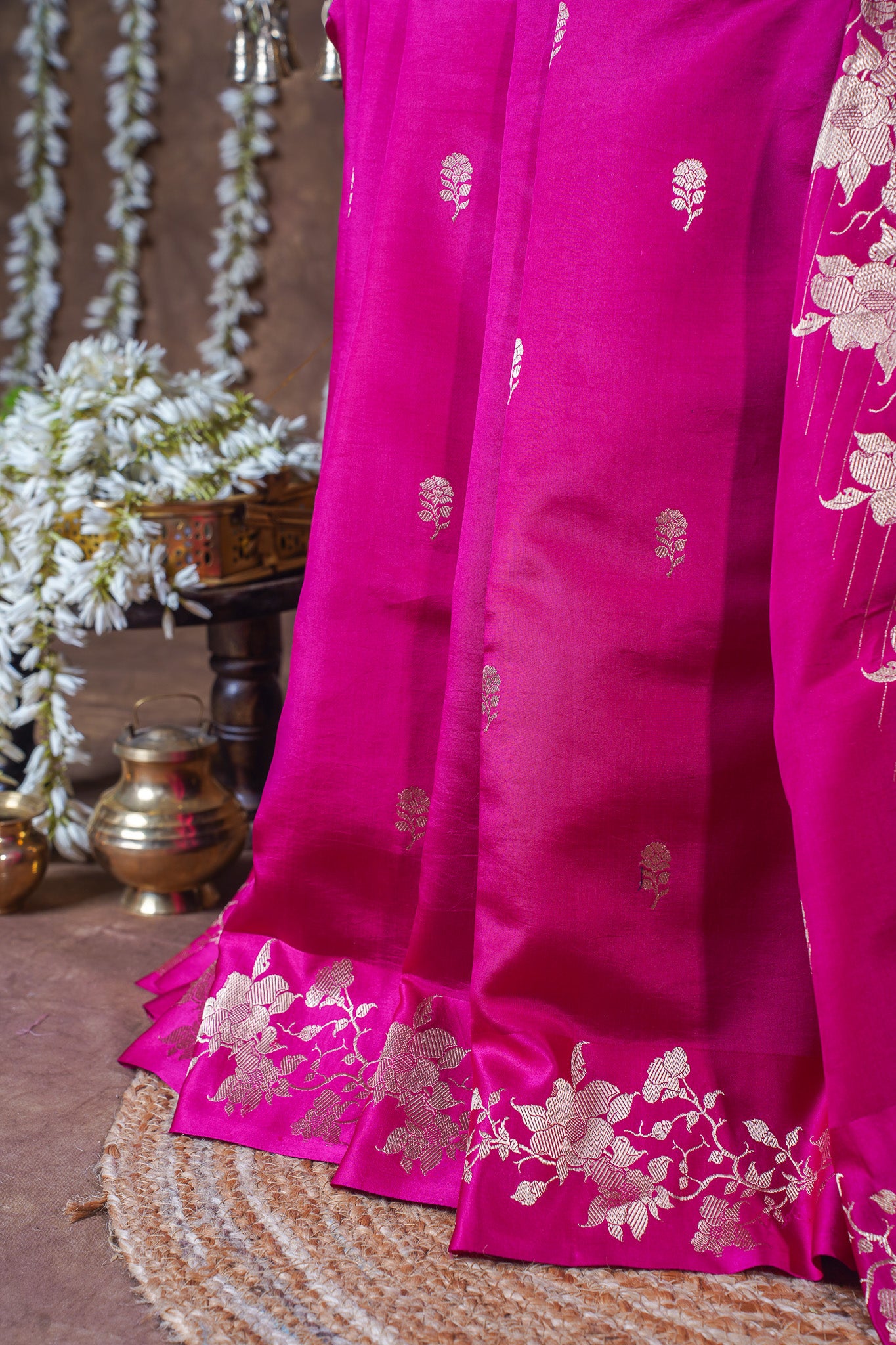 Magenta Pink Handloom Pure Silk Banarasi Saree