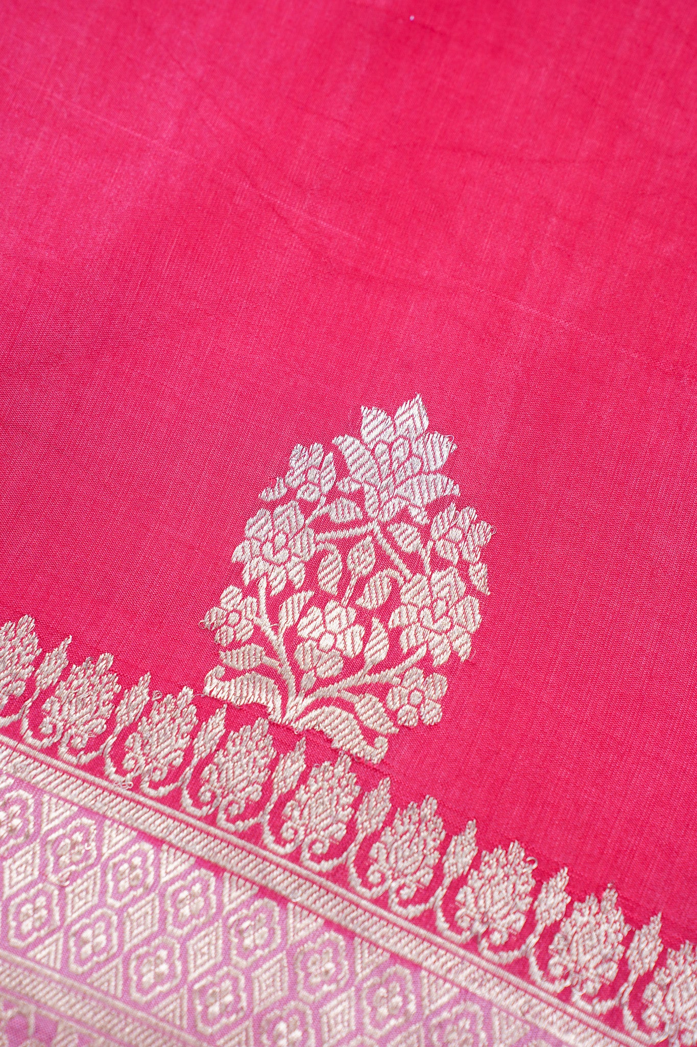 Rani Pink Handloom Pure Silk Banarasi Saree