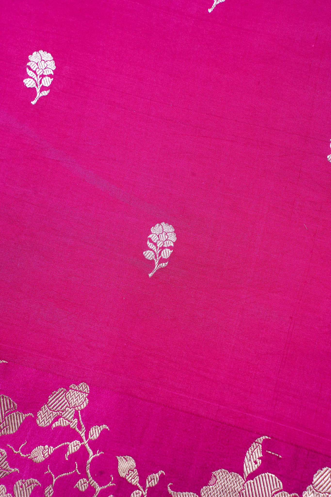 Magenta Pink Handloom Pure Silk Banarasi Saree